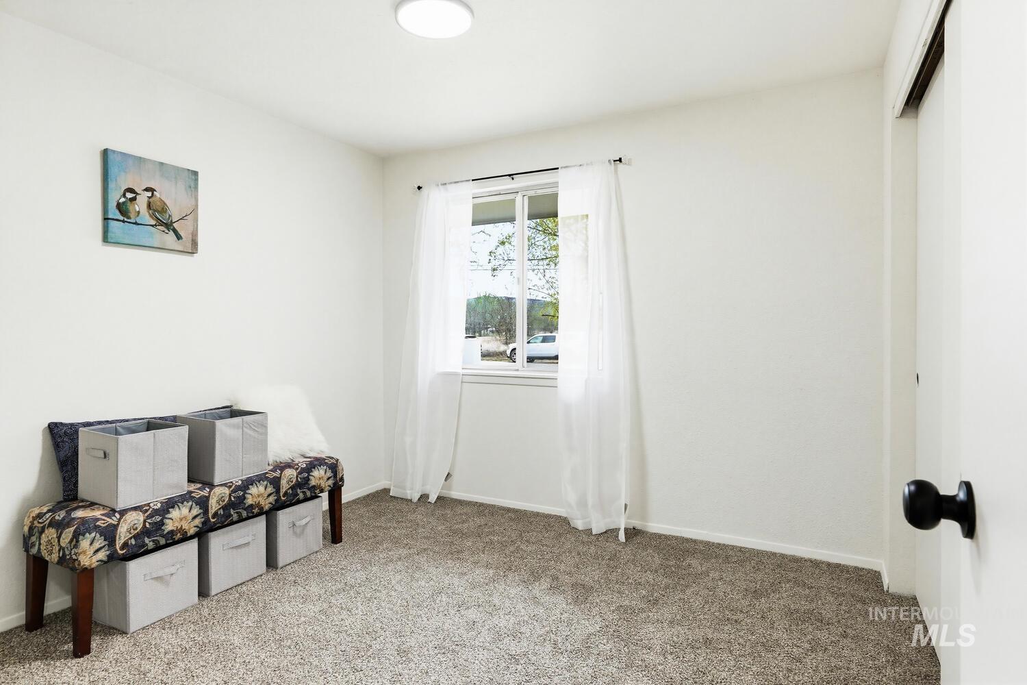 906 E 4th, Emmett, Idaho 83617, 3 Bedrooms, 1.5 Bathrooms, Residential For Sale, Price $315,000,MLS 98980459