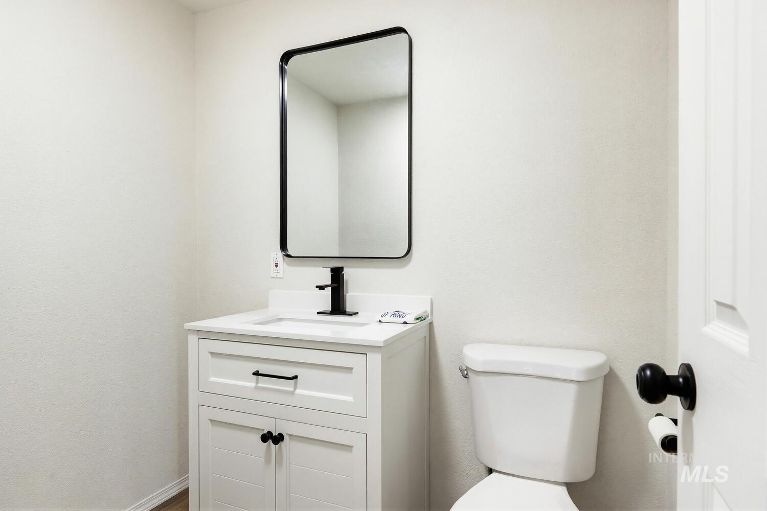 906 E 4th, Emmett, Idaho 83617, 3 Bedrooms, 1.5 Bathrooms, Residential For Sale, Price $315,000,MLS 98980459