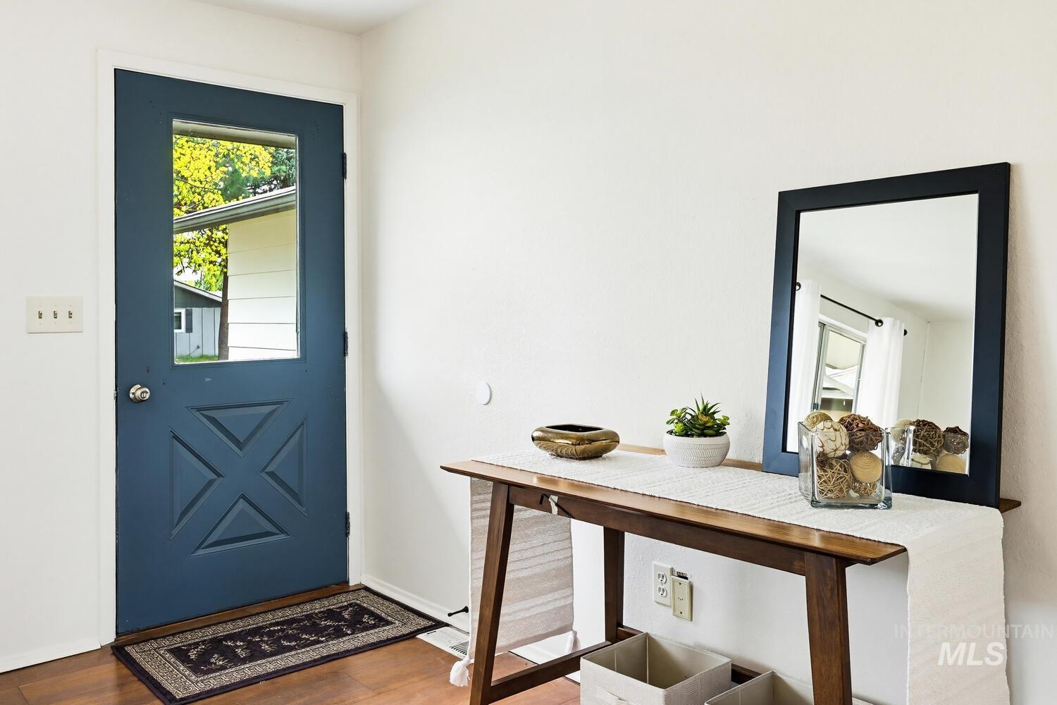 906 E 4th, Emmett, Idaho 83617, 3 Bedrooms, 1.5 Bathrooms, Residential For Sale, Price $315,000,MLS 98980459