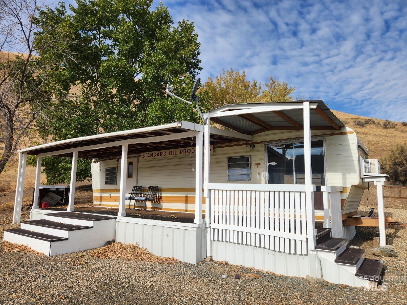 34559 Snake River Road, Huntington, Oregon 97907, Land For Sale, Price $650,000,MLS 98980462