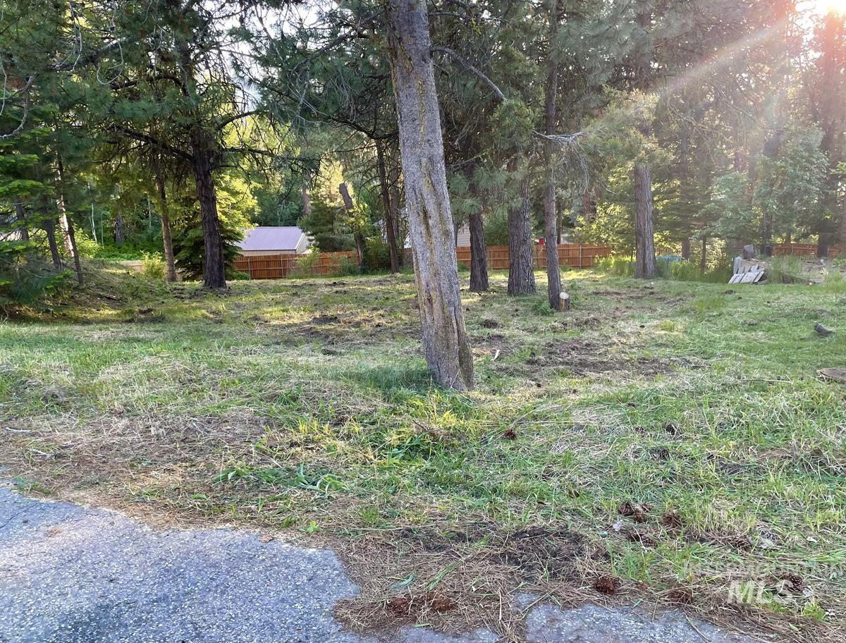 903 Divot Circle, Cascade, Idaho 83611, Land For Sale, Price $174,500,MLS 98980466