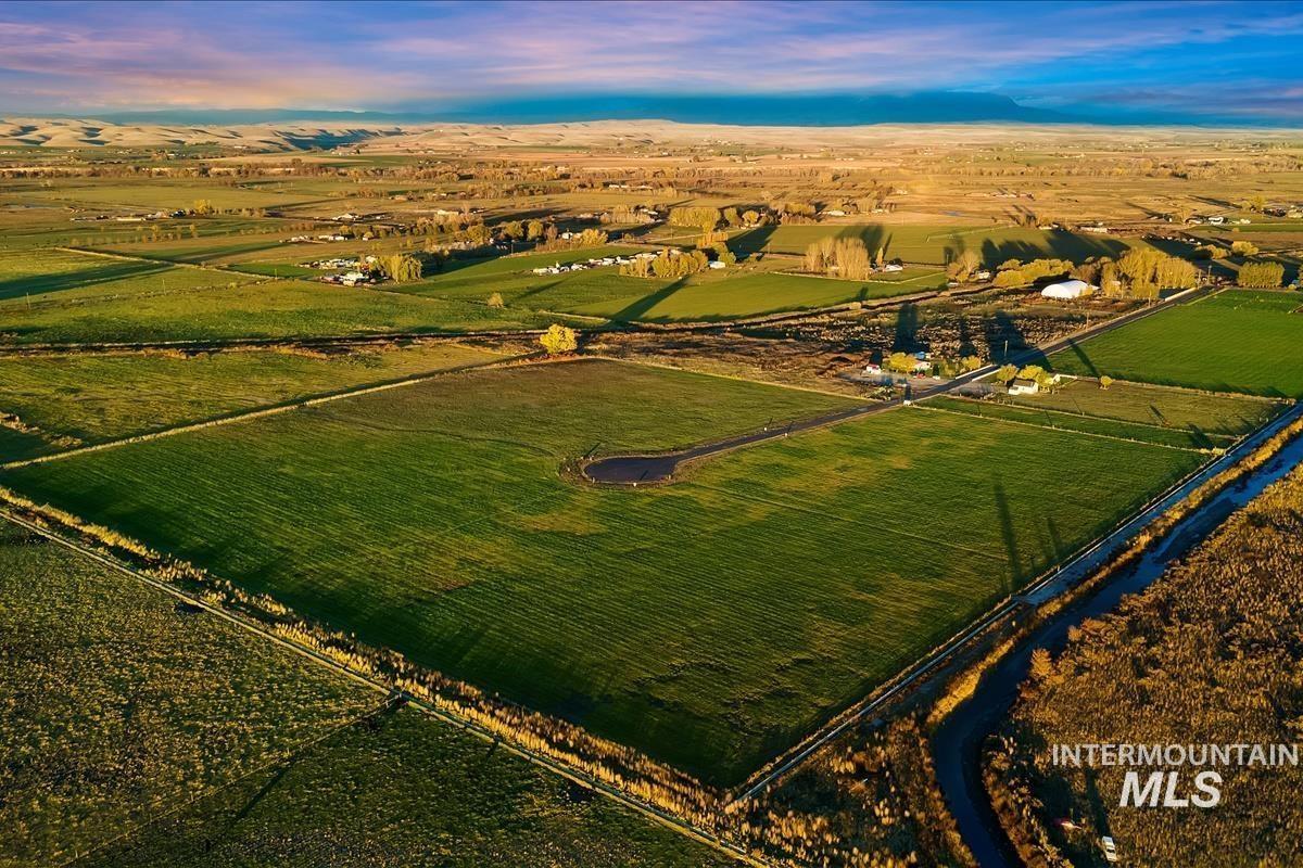 10160 W Clear View Ln, Emmett, Idaho 83617, Land For Sale, Price $395,000,MLS 98980469