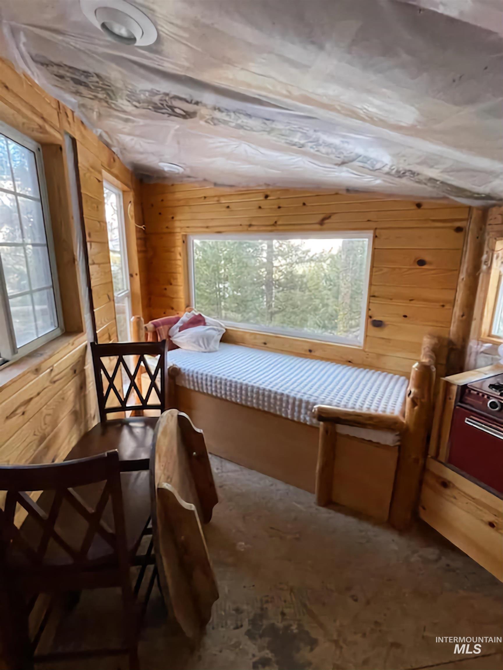 12 Timberline Place, Boise, Idaho 83716, 1 Bedroom, Residential For Sale, Price $199,900,MLS 98980471