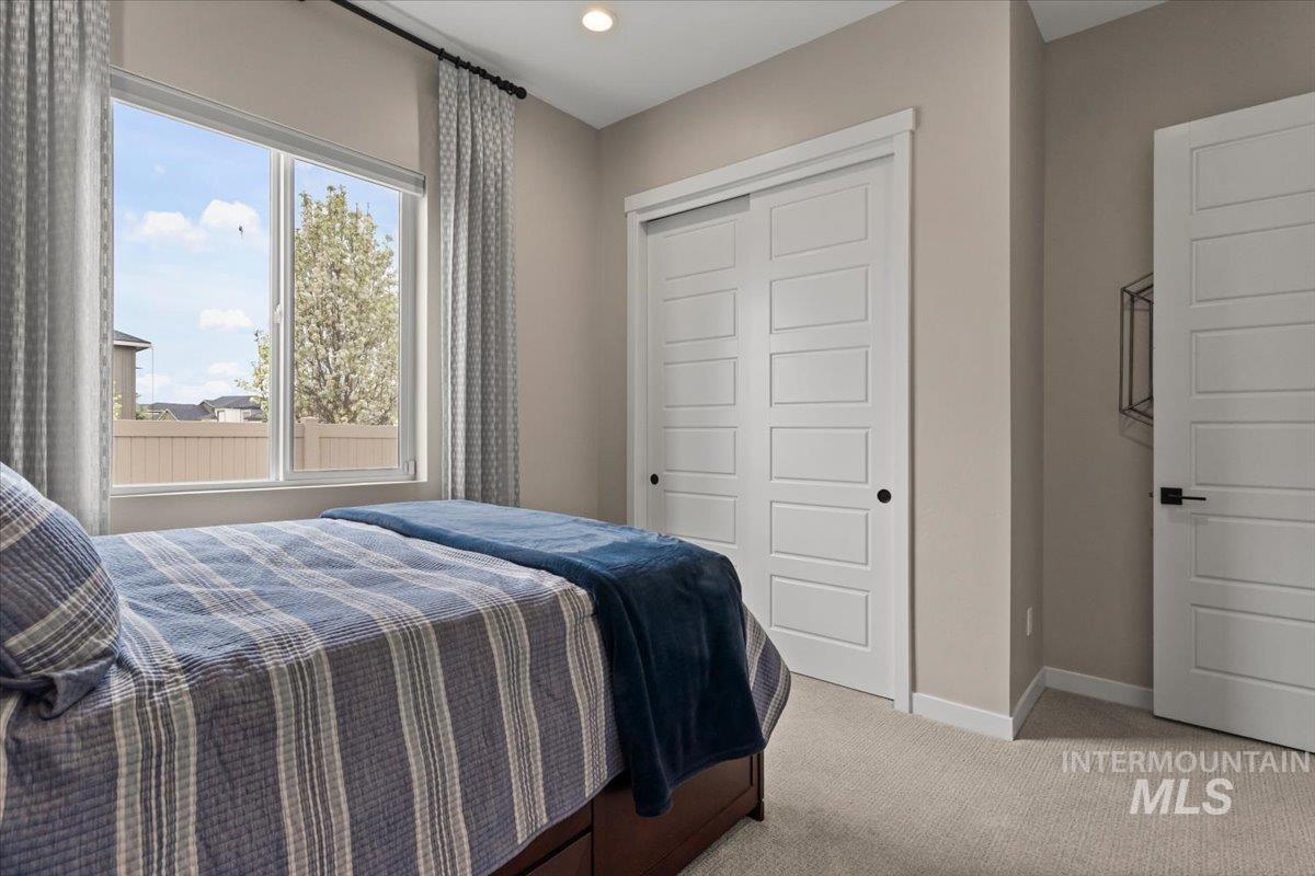 18207 N Begonia Way, Nampa, Idaho 83687, 3 Bedrooms, 2.5 Bathrooms, Residential For Sale, Price $699,900, 98980472