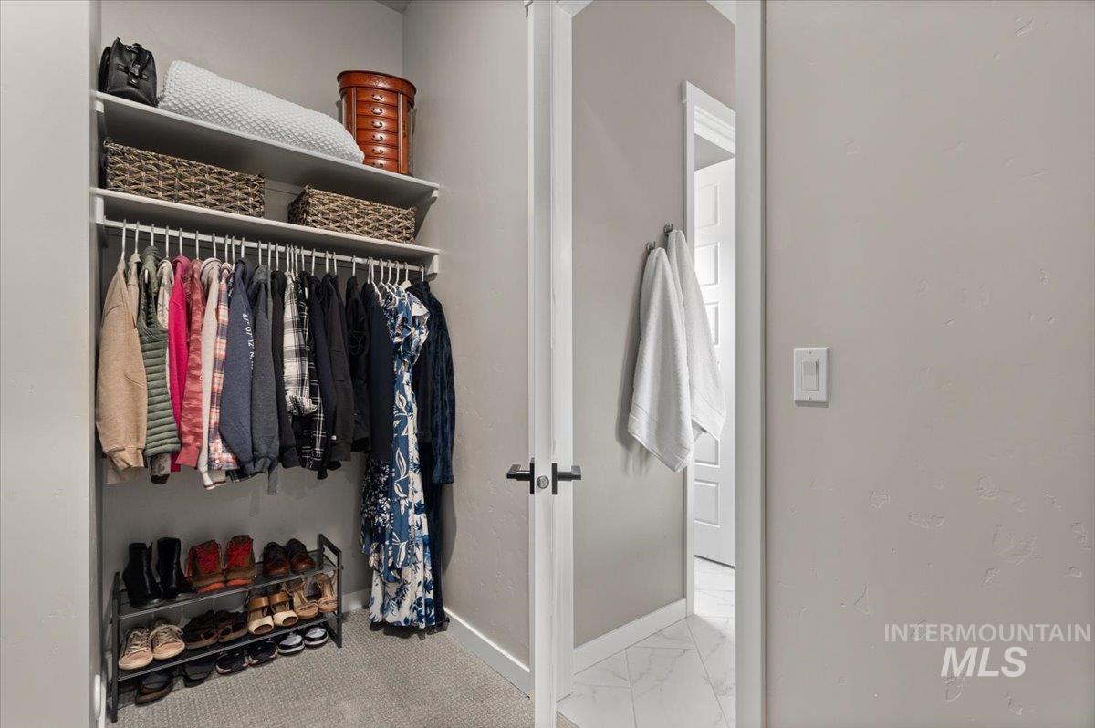 18207 N Begonia Way, Nampa, Idaho 83687, 3 Bedrooms, 2.5 Bathrooms, Residential For Sale, Price $729,900,MLS 98980472