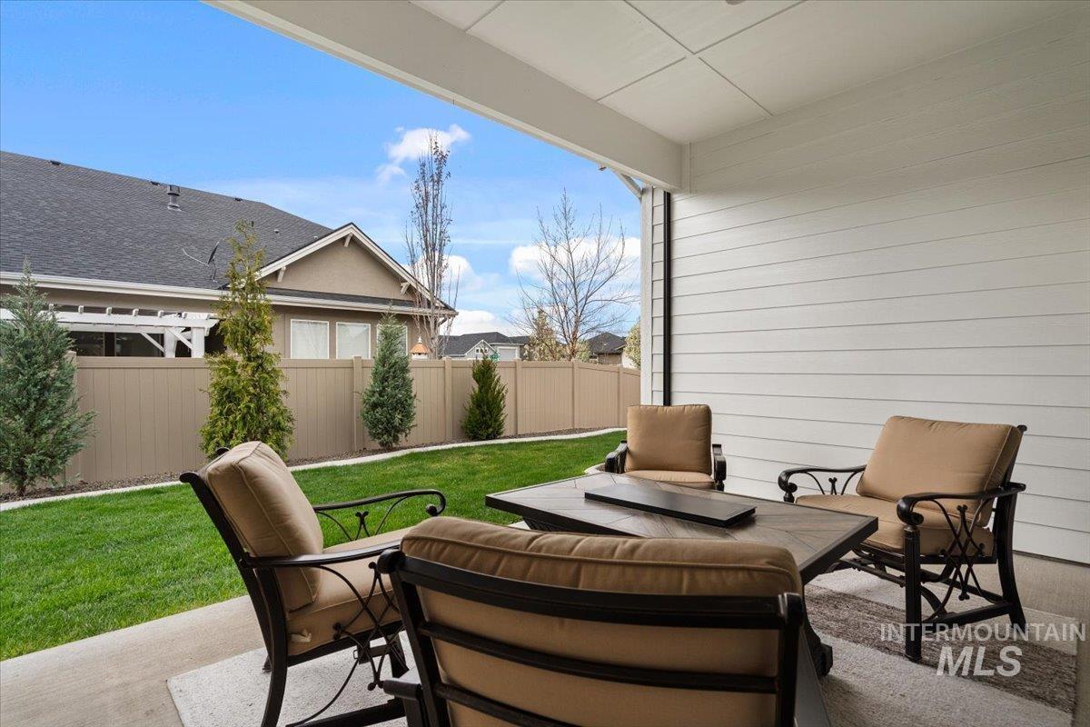 18207 N Begonia Way, Nampa, Idaho 83687, 3 Bedrooms, 2.5 Bathrooms, Residential For Sale, Price $729,900,MLS 98980472