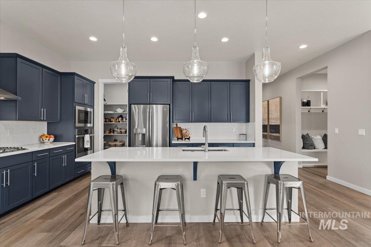 18207 N Begonia Way, Nampa, Idaho 83687, 3 Bedrooms, 2.5 Bathrooms, Residential For Sale, Price $699,900, 98980472
