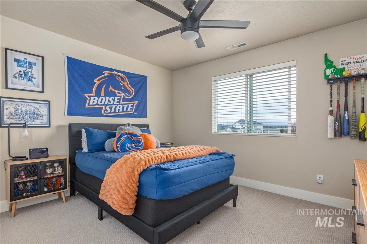 1216 N Kenora Ave., Star, Idaho 83669, 5 Bedrooms, 3.5 Bathrooms, Residential For Sale, Price $984,900, 98980473