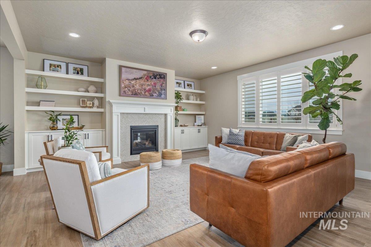 1216 N Kenora Ave., Star, Idaho 83669, 5 Bedrooms, 3.5 Bathrooms, Residential For Sale, Price $984,900, 98980473