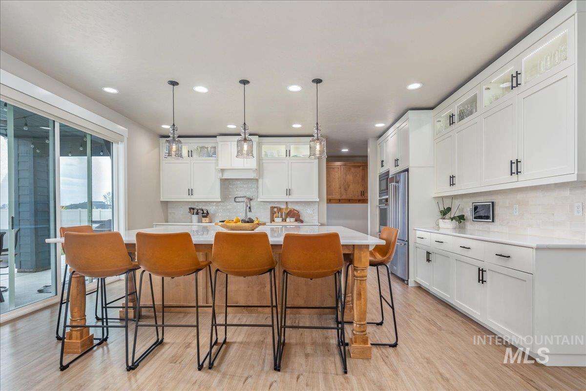 1216 N Kenora Ave., Star, Idaho 83669, 5 Bedrooms, 3.5 Bathrooms, Residential For Sale, Price $949,900, 98980473