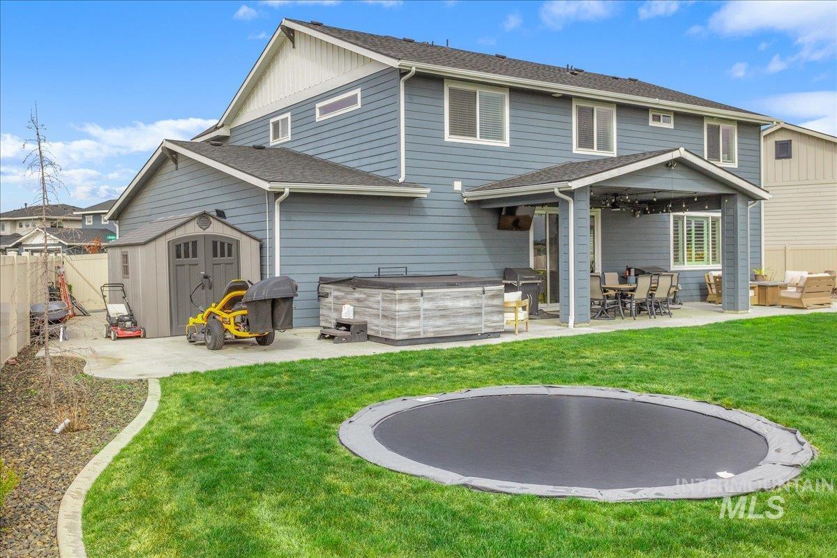 1216 N Kenora Ave., Star, Idaho 83669, 5 Bedrooms, 3.5 Bathrooms, Residential For Sale, Price $984,900, 98980473