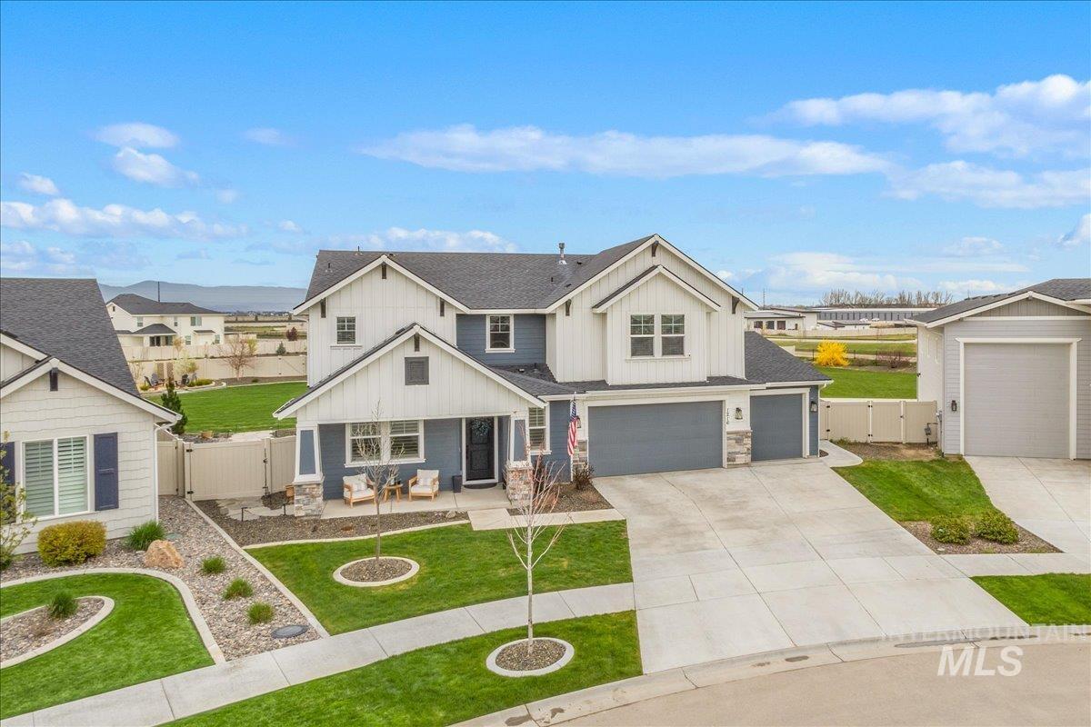 1216 N Kenora Ave., Star, Idaho 83669, 5 Bedrooms, 3.5 Bathrooms, Residential For Sale, Price $984,900, 98980473