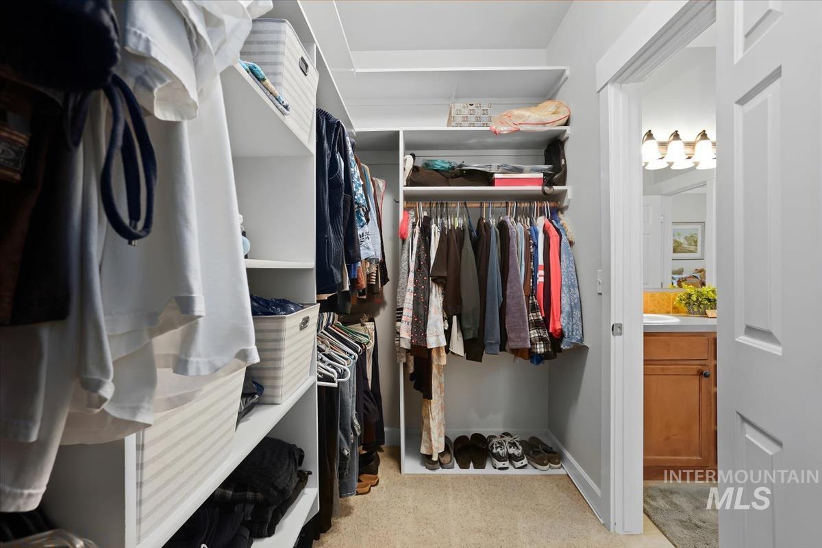 2298 E McPherson St, Meridian, Idaho 83642, 3 Bedrooms, 3 Bathrooms, Residential For Sale, Price $545,000,MLS 98980474