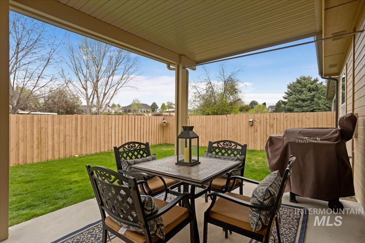 2298 E McPherson St, Meridian, Idaho 83642, 3 Bedrooms, 3 Bathrooms, Residential For Sale, Price $545,000,MLS 98980474