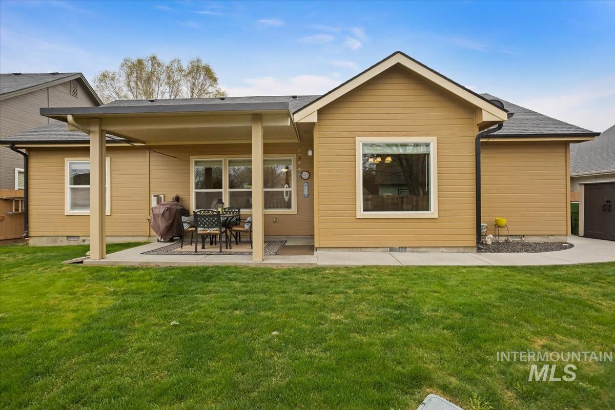 2298 E McPherson St, Meridian, Idaho 83642, 3 Bedrooms, 3 Bathrooms, Residential For Sale, Price $545,000,MLS 98980474