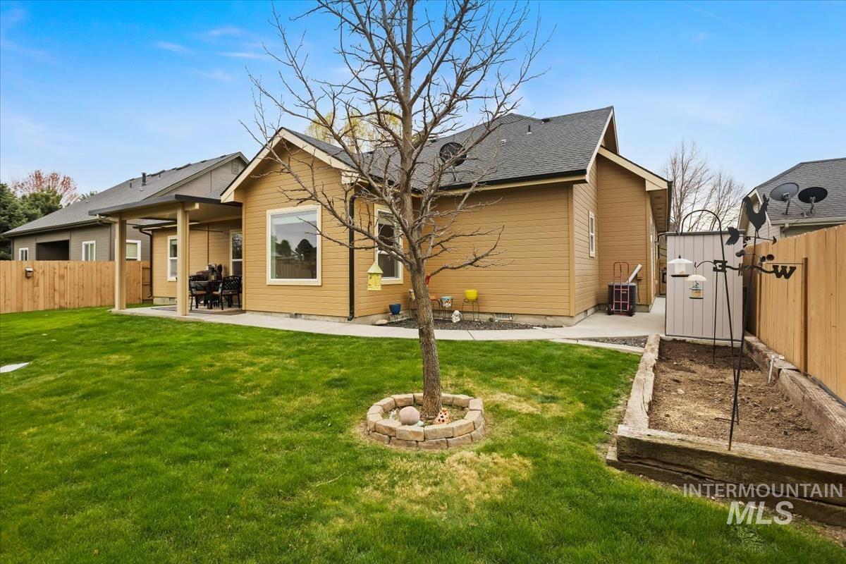 2298 E McPherson St, Meridian, Idaho 83642, 3 Bedrooms, 3 Bathrooms, Residential For Sale, Price $545,000,MLS 98980474
