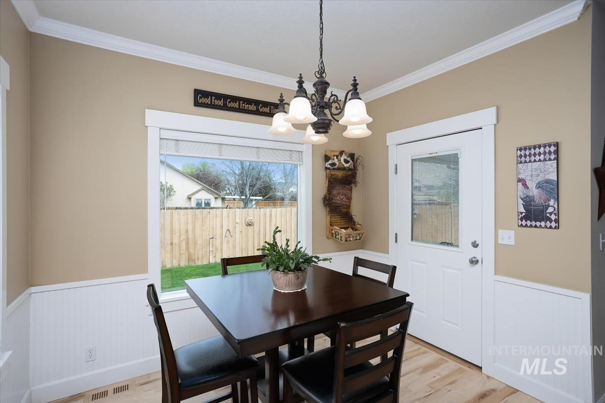 2298 E McPherson St, Meridian, Idaho 83642, 3 Bedrooms, 3 Bathrooms, Residential For Sale, Price $545,000,MLS 98980474