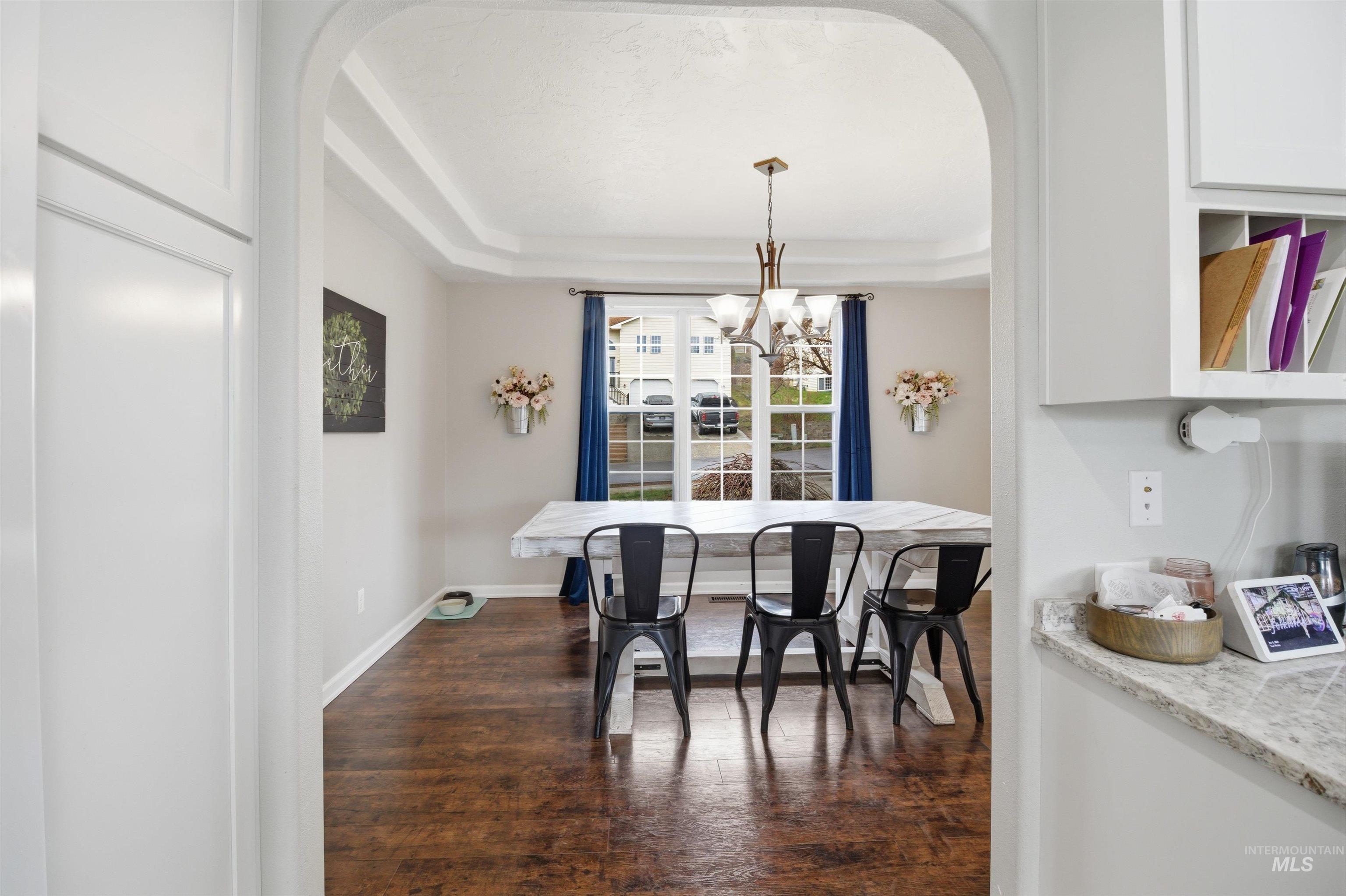 237 Sunrise Dr, Moscow, Idaho 83843, 5 Bedrooms, 3 Bathrooms, Residential For Sale, Price $719,000,MLS 98980475