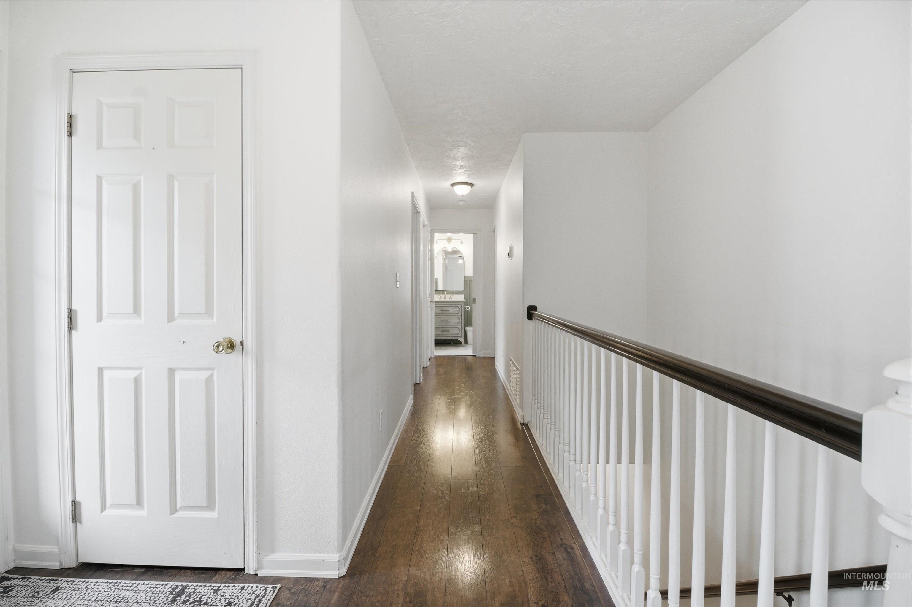 237 Sunrise Dr, Moscow, Idaho 83843, 5 Bedrooms, 3 Bathrooms, Residential For Sale, Price $719,000,MLS 98980475