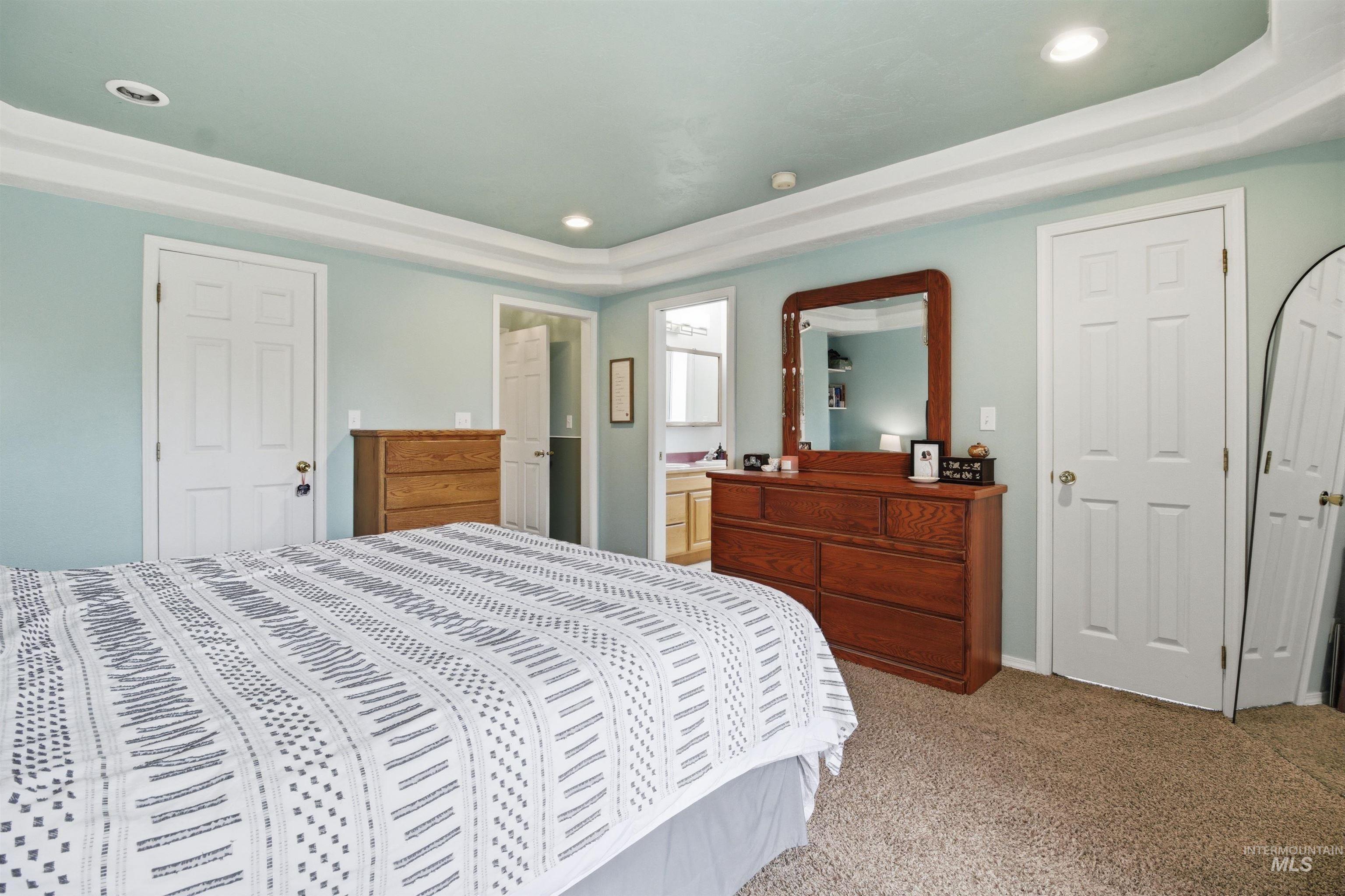 237 Sunrise Dr, Moscow, Idaho 83843, 5 Bedrooms, 3 Bathrooms, Residential For Sale, Price $719,000,MLS 98980475