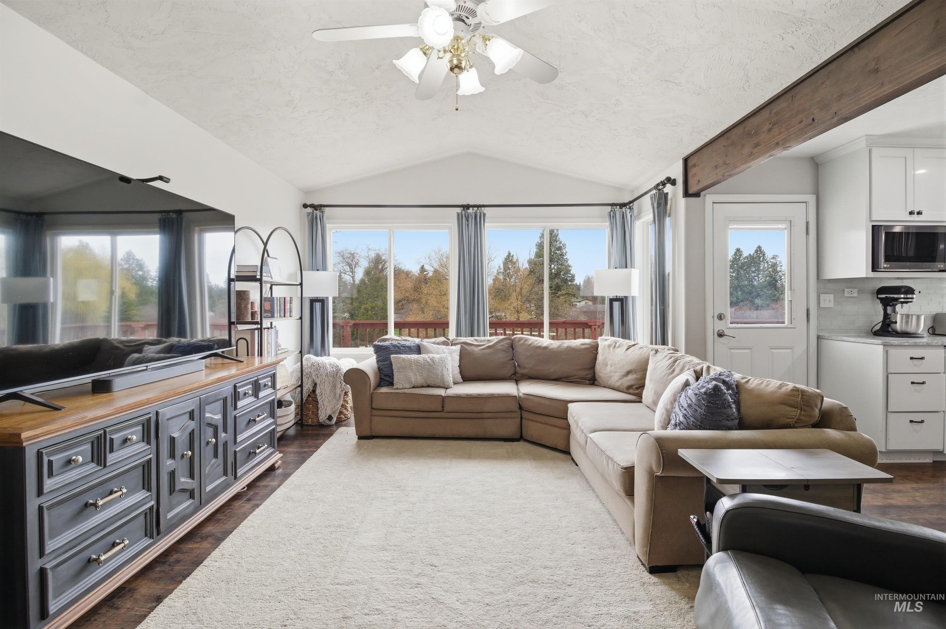 237 Sunrise Dr, Moscow, Idaho 83843, 5 Bedrooms, 3 Bathrooms, Residential For Sale, Price $719,000,MLS 98980475