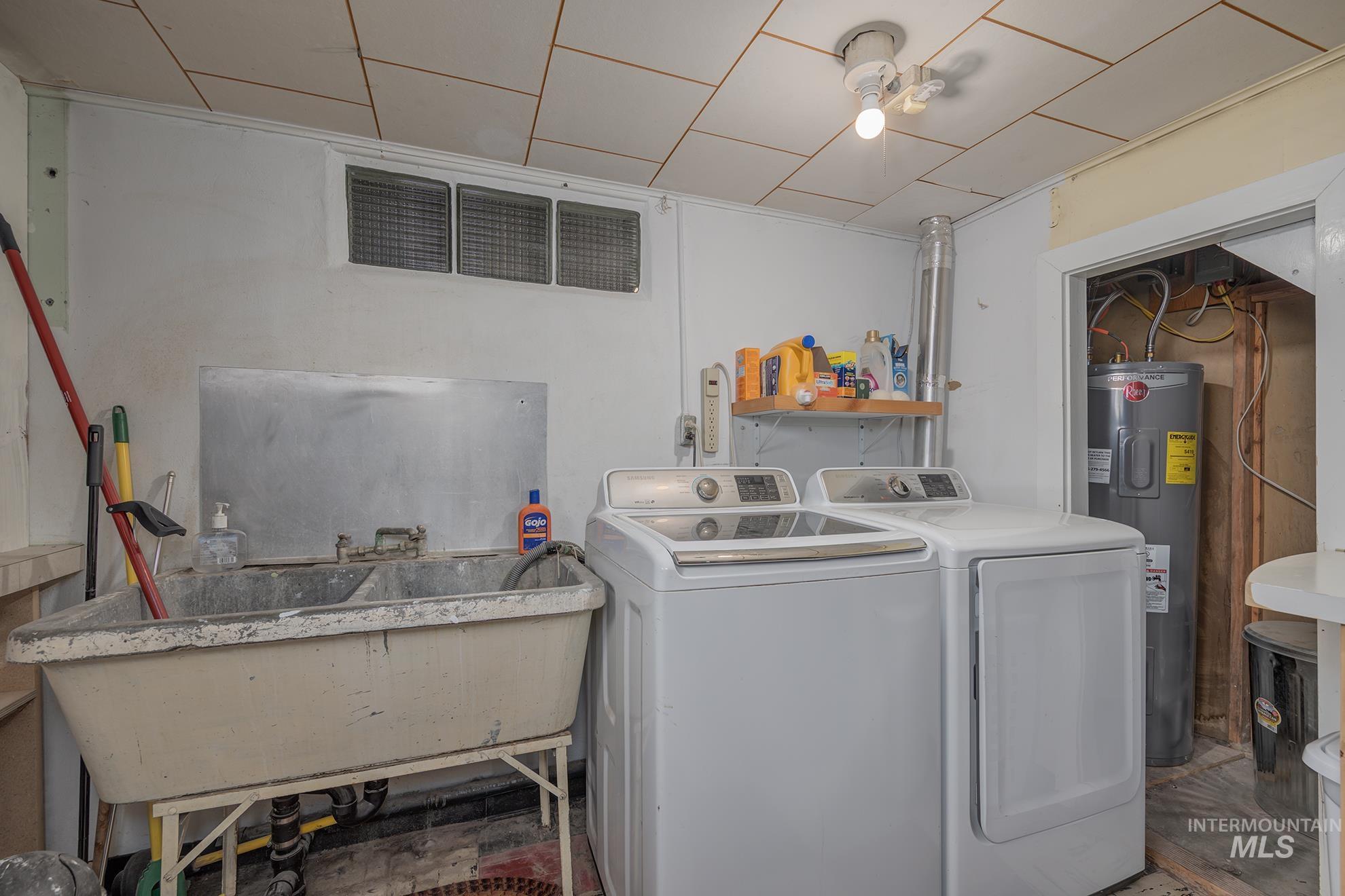 148 N 20th St, Payette, Idaho 83661, 3 Bedrooms, 2 Bathrooms, Residential For Sale, Price $399,000,MLS 98980477