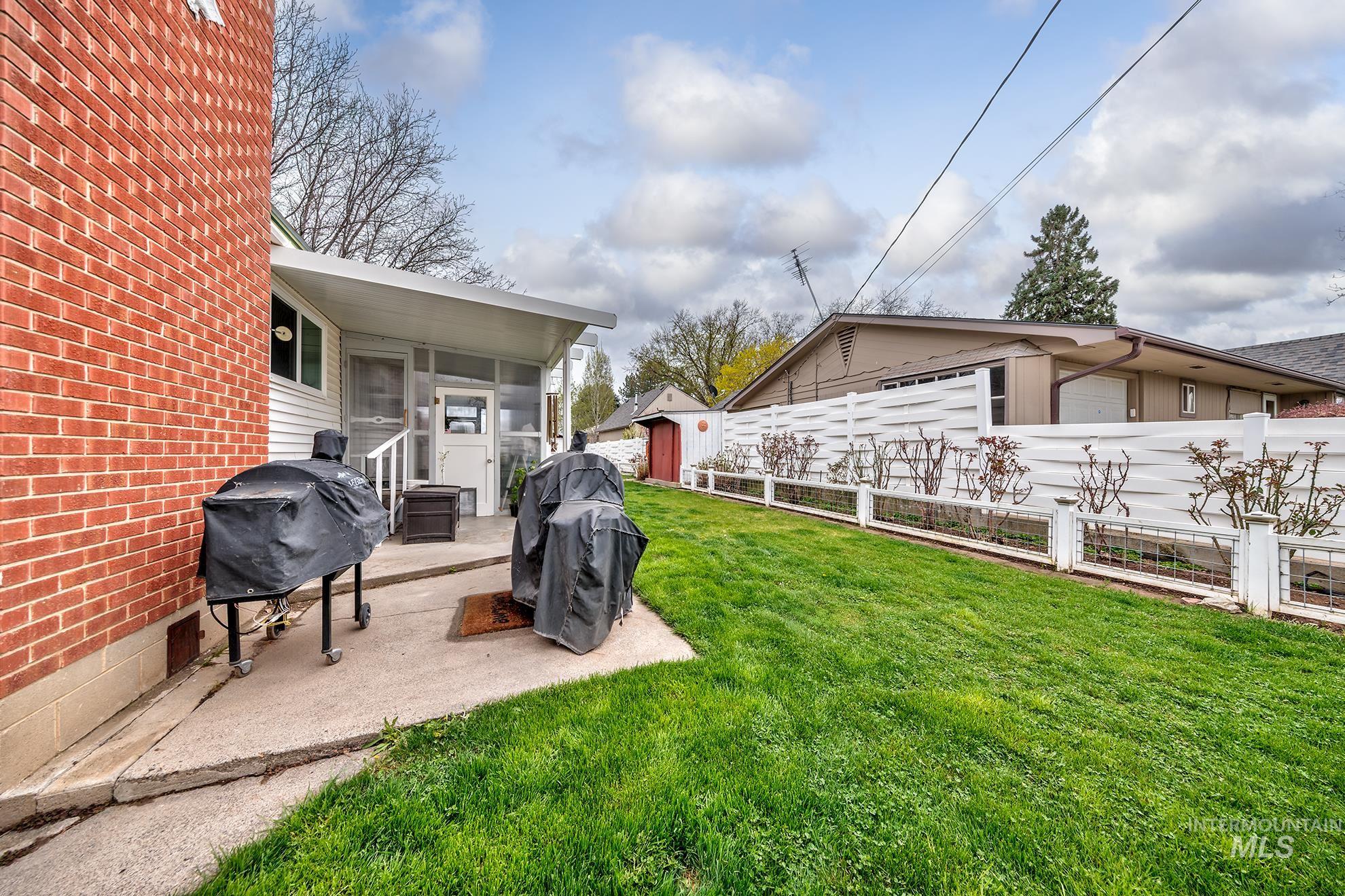 148 N 20th St, Payette, Idaho 83661, 3 Bedrooms, 2 Bathrooms, Residential For Sale, Price $399,000,MLS 98980477