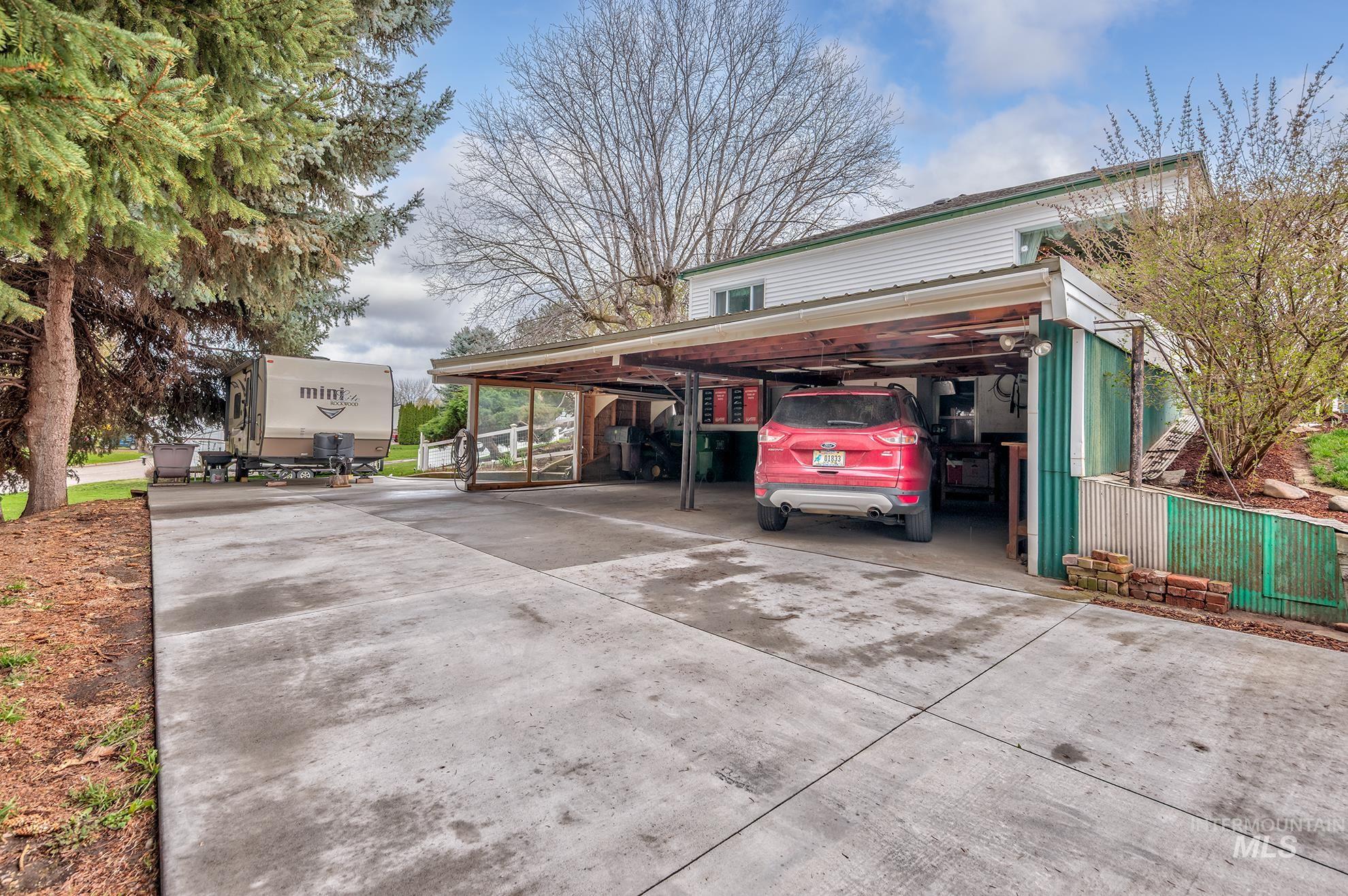 148 N 20th St, Payette, Idaho 83661, 3 Bedrooms, 2 Bathrooms, Residential For Sale, Price $399,000,MLS 98980477