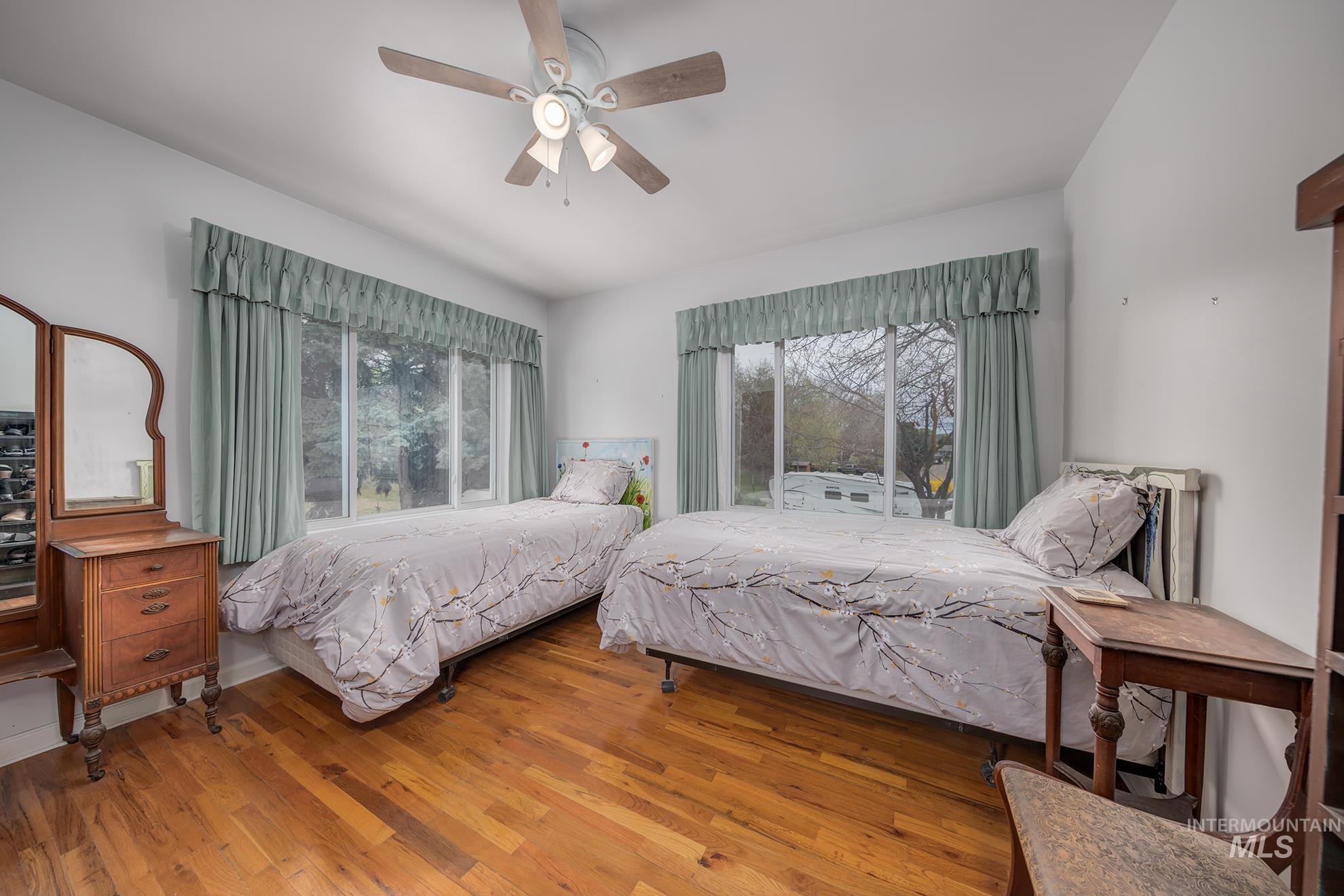 148 N 20th St, Payette, Idaho 83661, 3 Bedrooms, 2 Bathrooms, Residential For Sale, Price $399,000,MLS 98980477