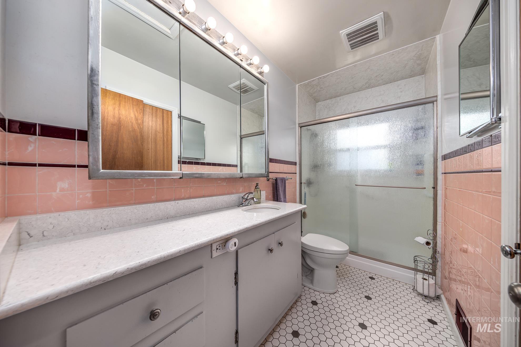 148 N 20th St, Payette, Idaho 83661, 3 Bedrooms, 2 Bathrooms, Residential For Sale, Price $399,000,MLS 98980477