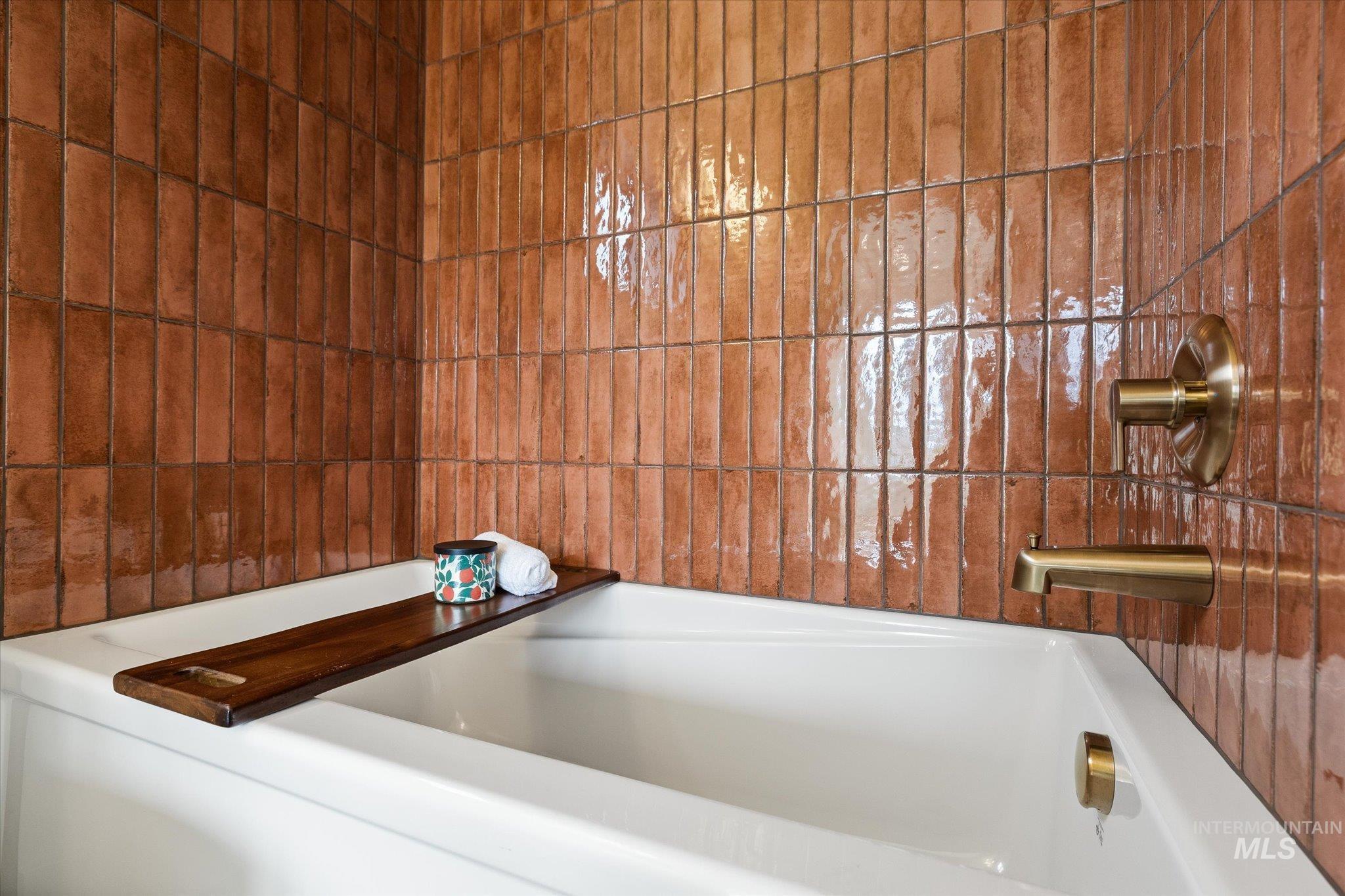 5616 W Grover St, Boise, Idaho 83705, 4 Bedrooms, 3 Bathrooms, Residential For Sale, Price $799,800,MLS 98980481