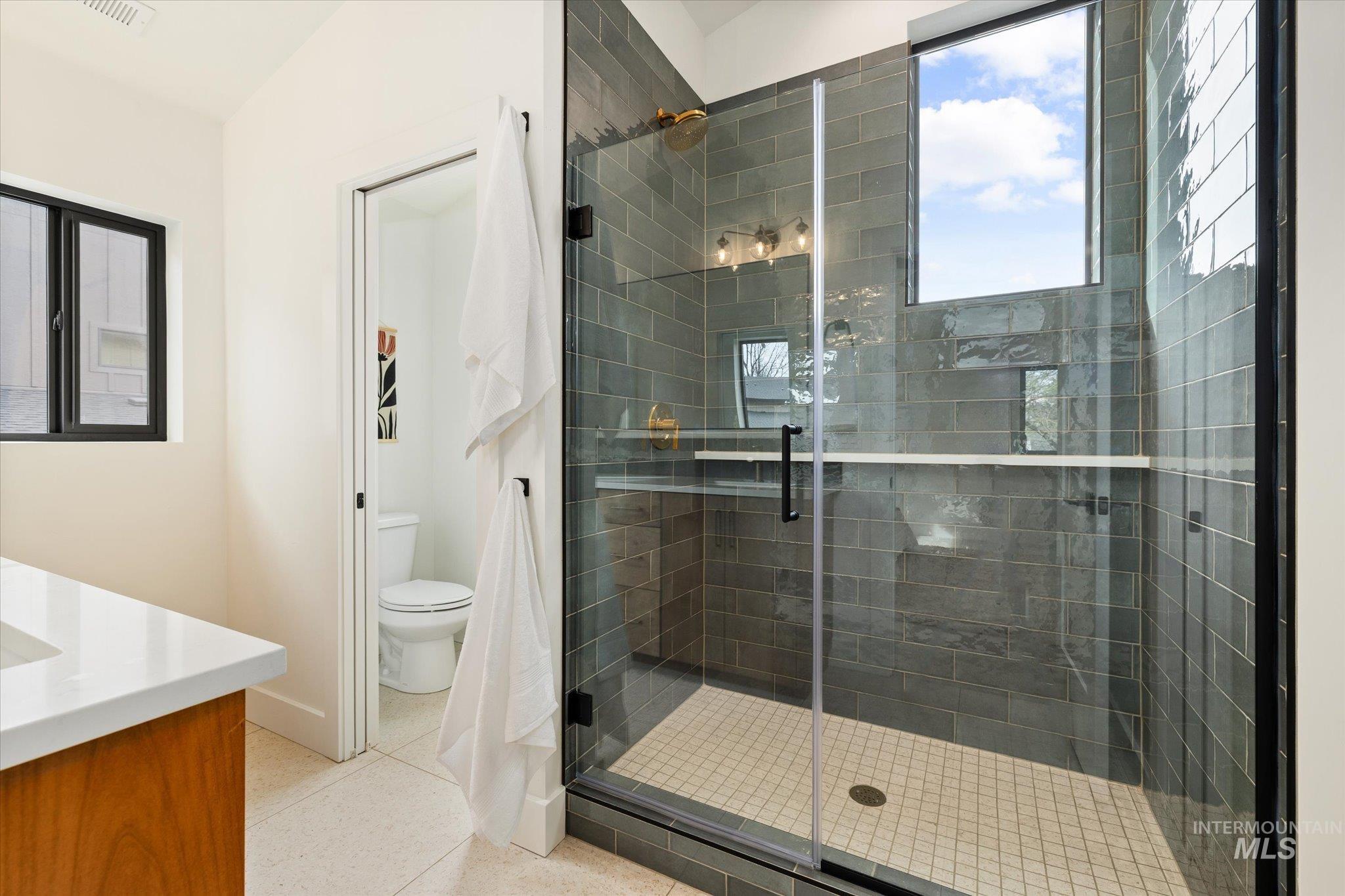 5616 W Grover St, Boise, Idaho 83705, 4 Bedrooms, 3 Bathrooms, Residential For Sale, Price $799,800,MLS 98980481