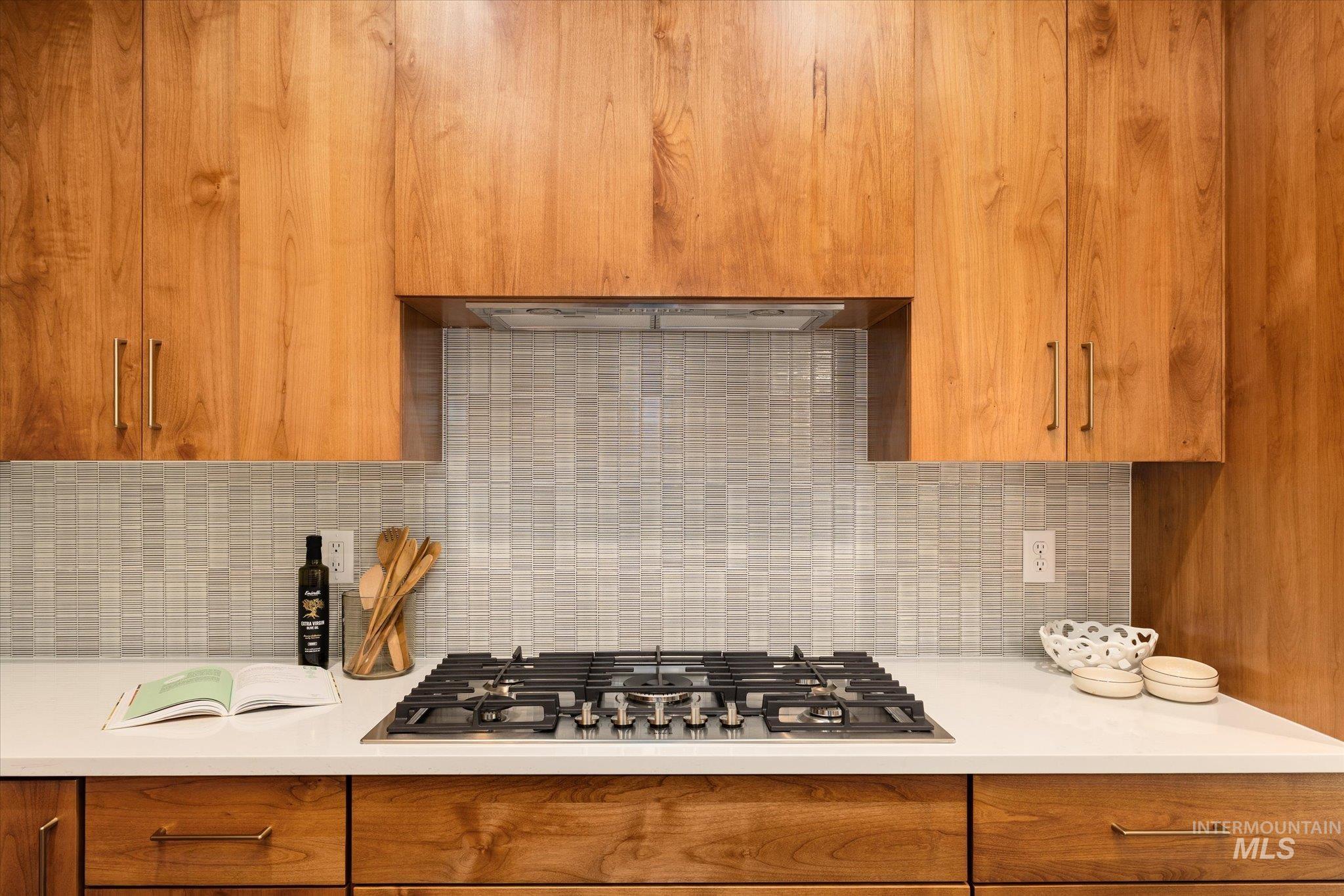 5616 W Grover St, Boise, Idaho 83705, 4 Bedrooms, 3 Bathrooms, Residential For Sale, Price $799,800,MLS 98980481