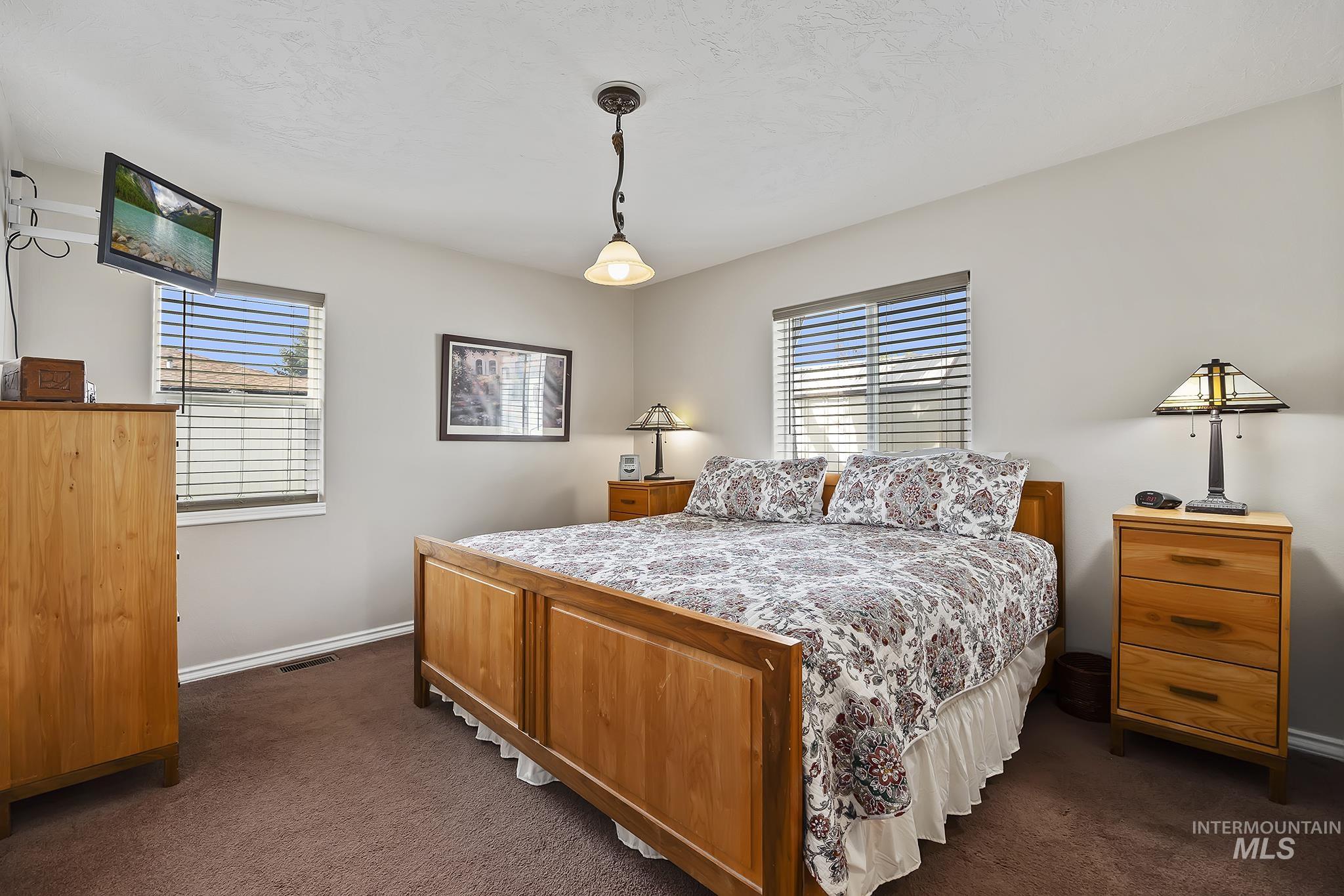 704 E Avenue D, Jerome, Idaho 83338, 3 Bedrooms, 2 Bathrooms, Residential For Sale, Price $349,950,MLS 98980482