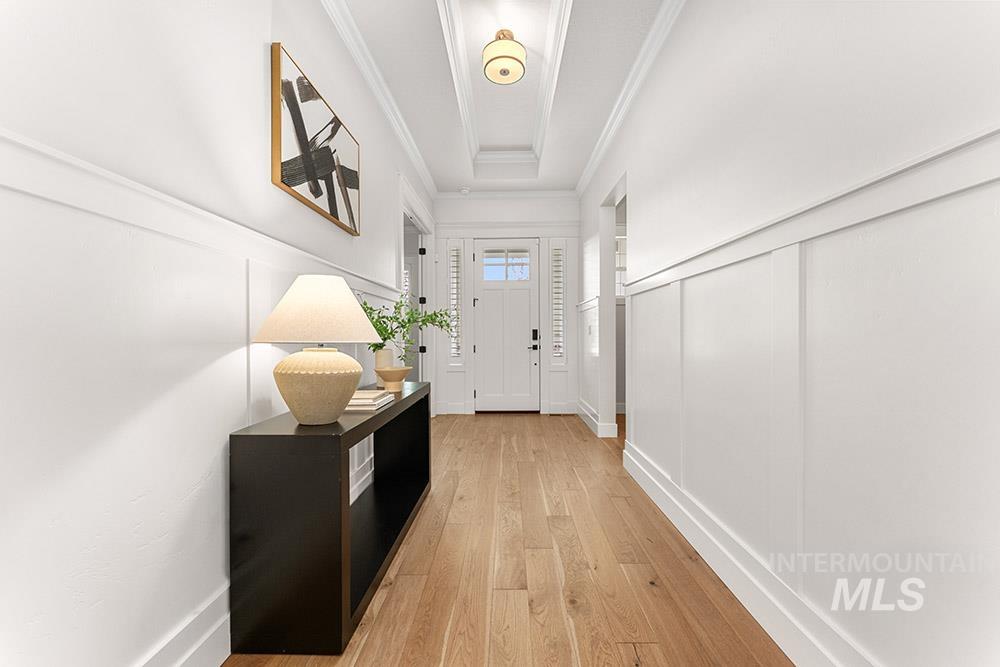 2515 N World Cup Way, Eagle, Idaho 83616, 3 Bedrooms, 2 Bathrooms, Residential For Sale, Price $995,000,MLS 98980483