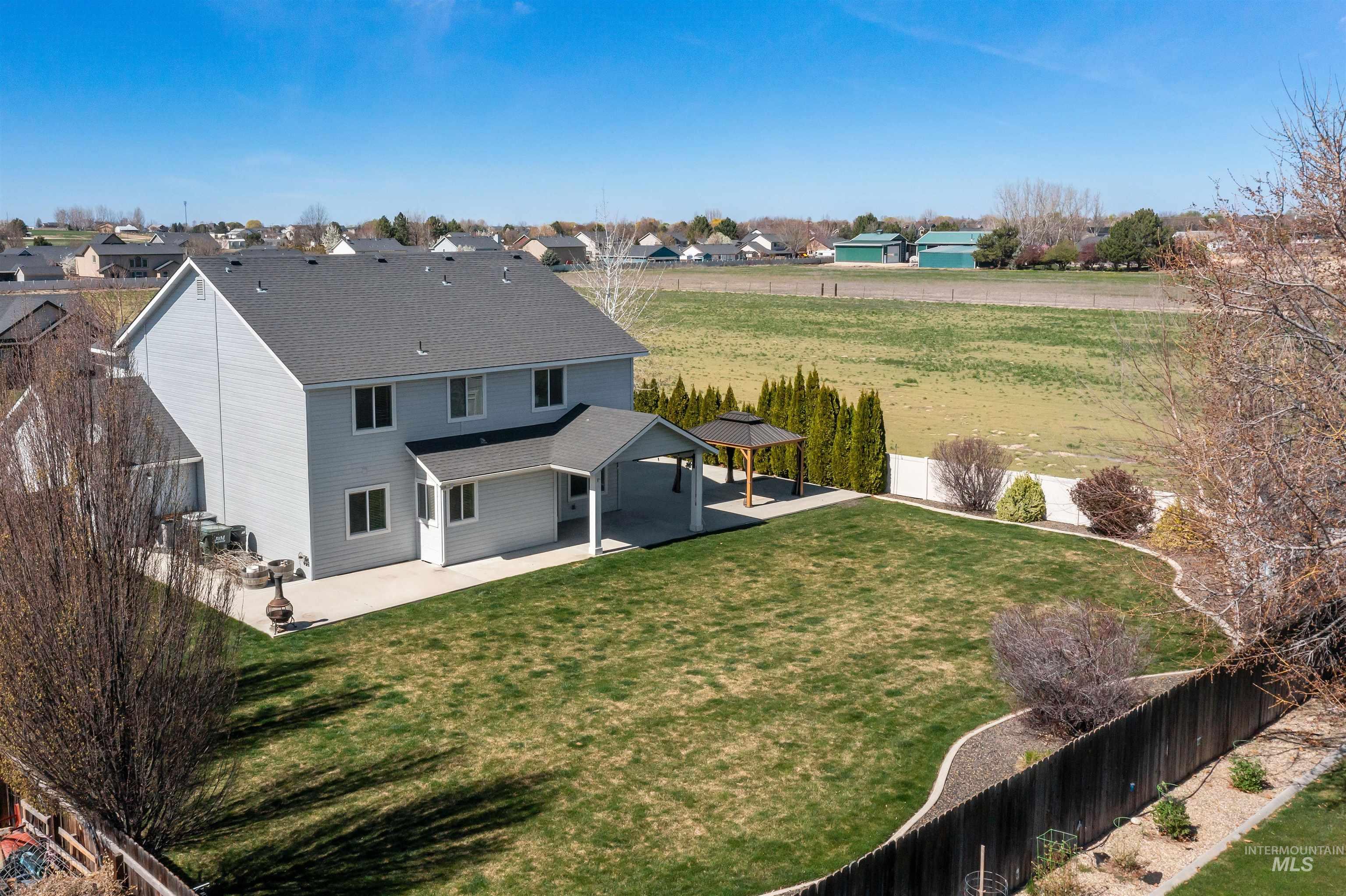 2610 N Snowbell Rd, Kuna, Idaho 83634-3417, 5 Bedrooms, 2.5 Bathrooms, Residential For Sale, Price $600,000,MLS 98980484