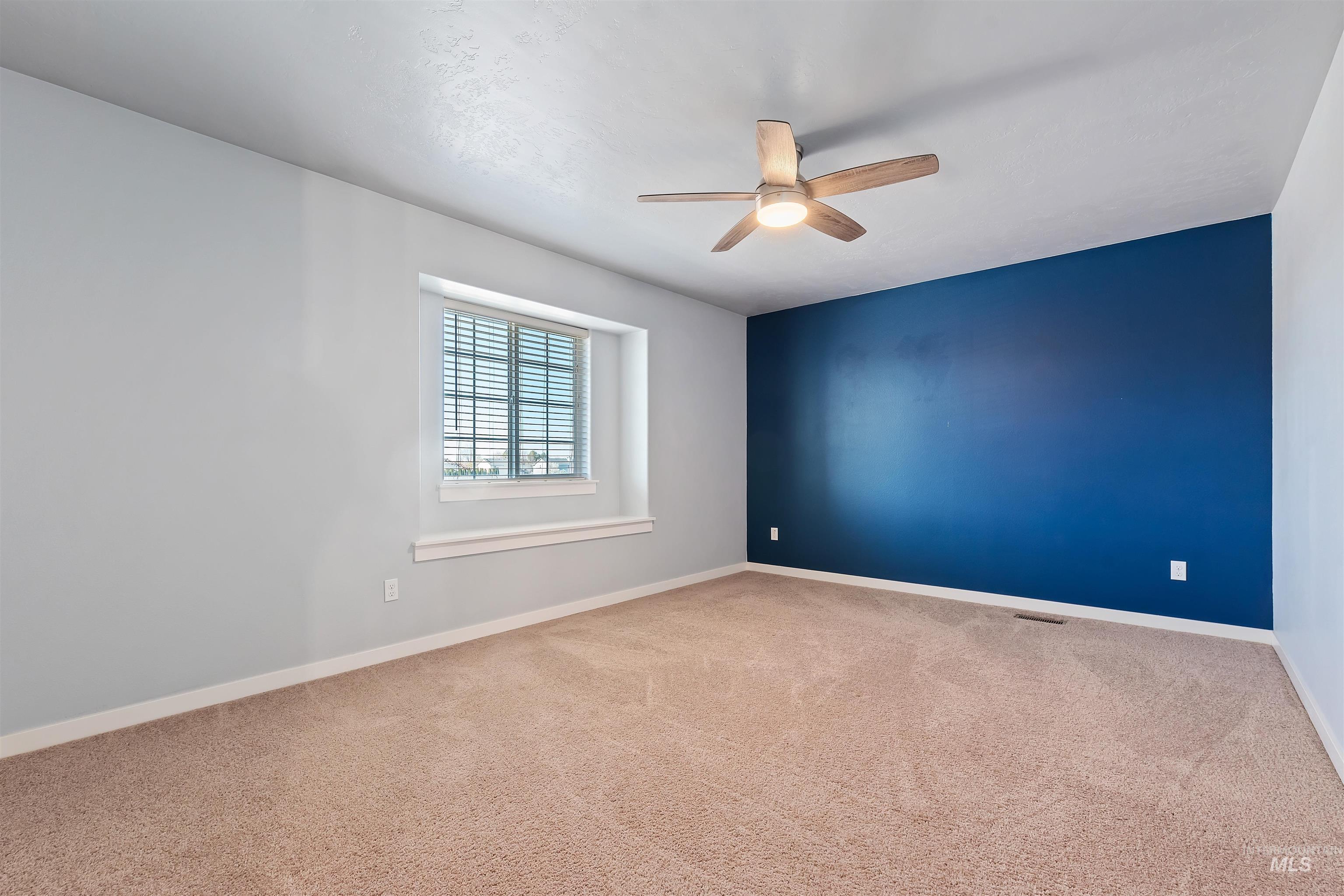 2610 N Snowbell Rd, Kuna, Idaho 83634-3417, 5 Bedrooms, 2.5 Bathrooms, Residential For Sale, Price $600,000,MLS 98980484