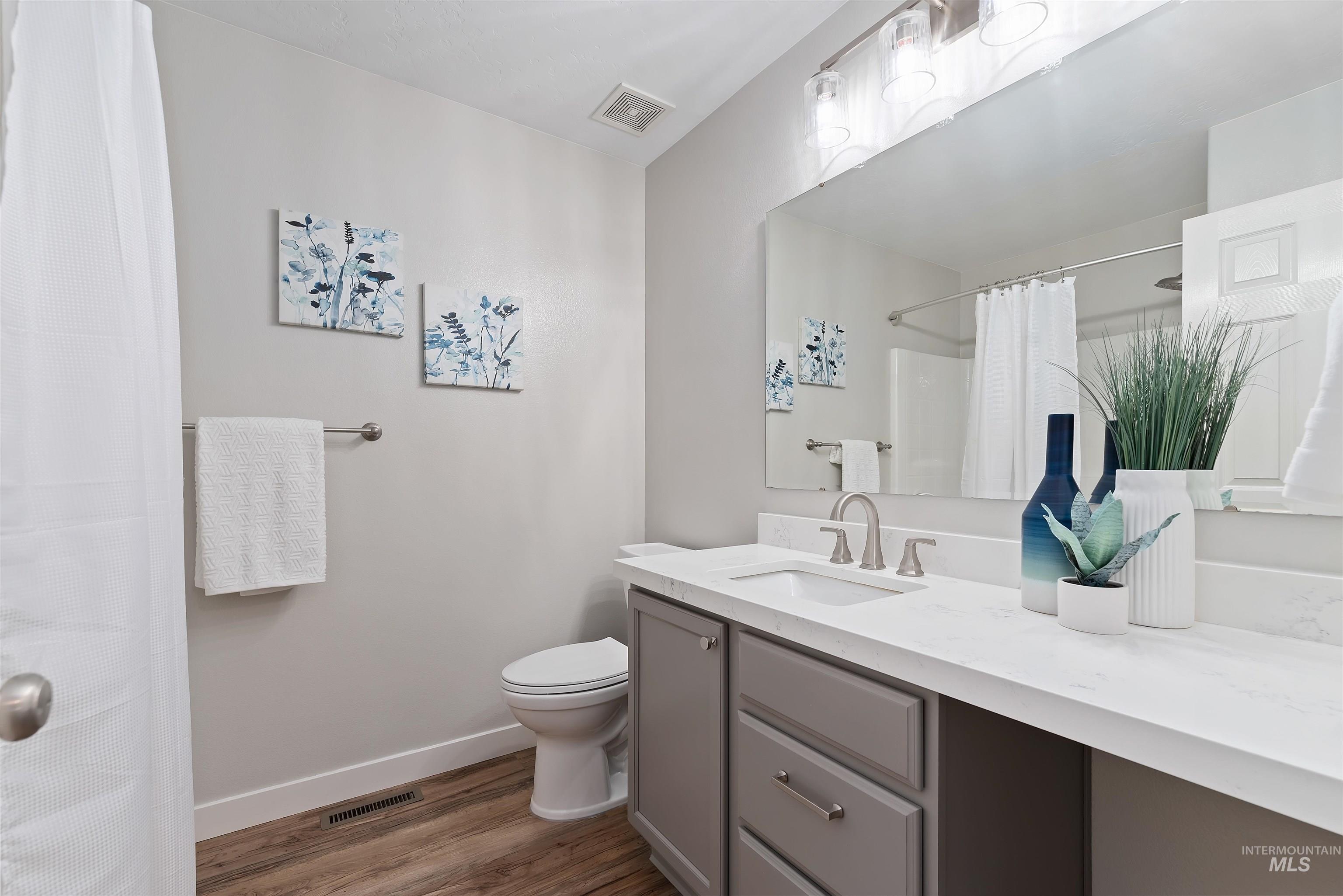 2610 N Snowbell Rd, Kuna, Idaho 83634-3417, 5 Bedrooms, 2.5 Bathrooms, Residential For Sale, Price $600,000,MLS 98980484