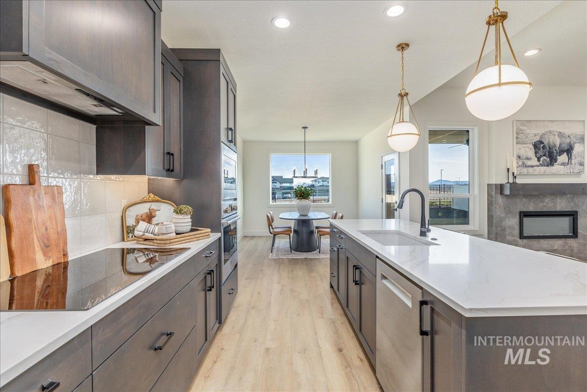 430 S Radiator Way, Boise, Idaho 83716, 3 Bedrooms, 2 Bathrooms, Residential For Sale, Price $460,000,MLS 98980485