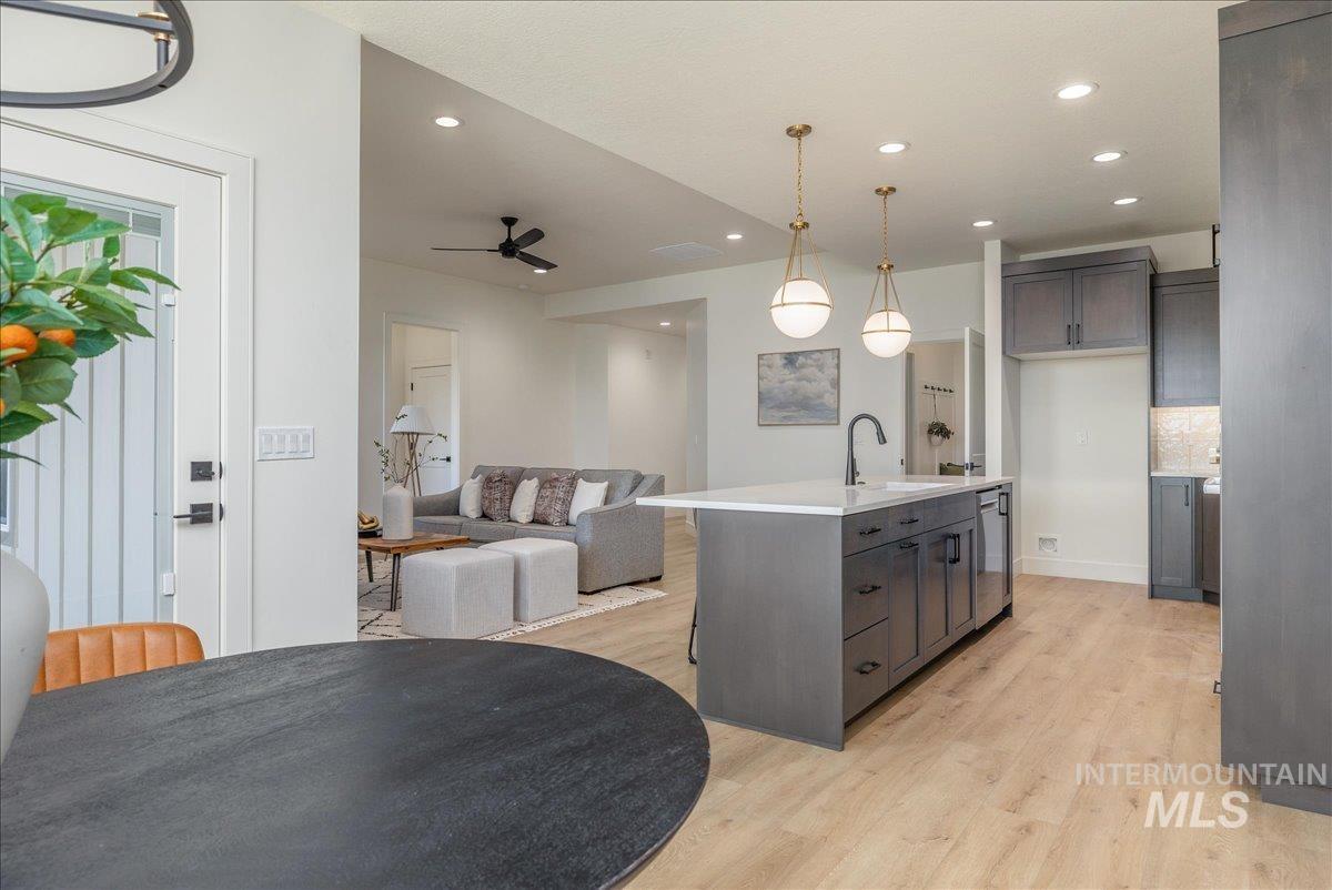 430 S Radiator Way, Boise, Idaho 83716, 3 Bedrooms, 2 Bathrooms, Residential For Sale, Price $460,000,MLS 98980485