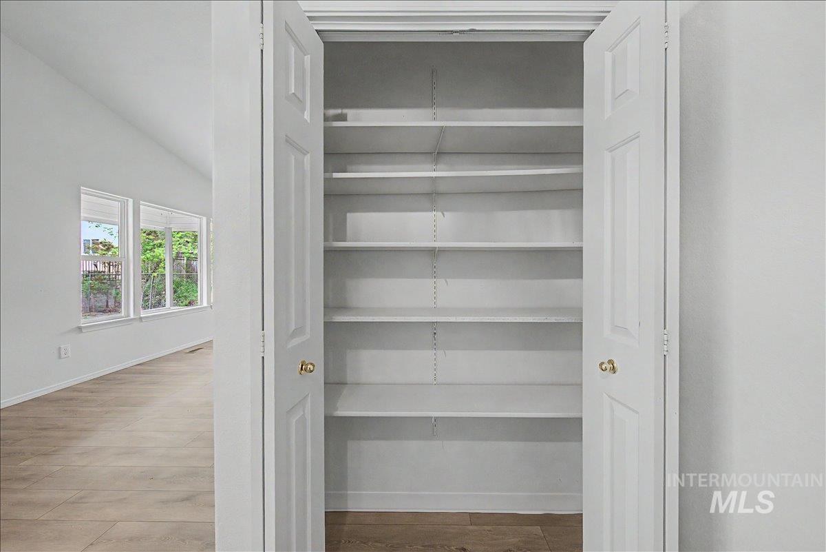 2984 N 26th St, Boise, Idaho 83702, 3 Bedrooms, 2 Bathrooms, Residential For Sale, Price $544,900, 98980486