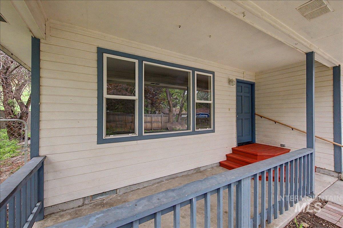 2984 N 26th St, Boise, Idaho 83702, 3 Bedrooms, 2 Bathrooms, Residential For Sale, Price $544,900, 98980486