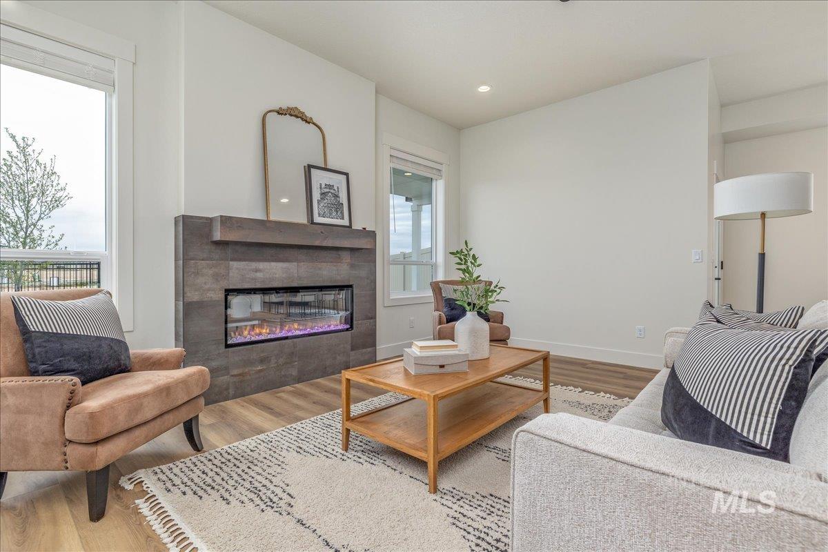 440 S Radiator Way, Boise, Idaho 83716, 3 Bedrooms, 2 Bathrooms, Residential For Sale, Price $470,000,MLS 98980487