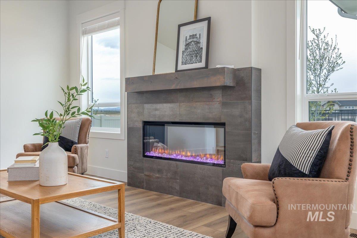 440 S Radiator Way, Boise, Idaho 83716, 3 Bedrooms, 2 Bathrooms, Residential For Sale, Price $470,000,MLS 98980487