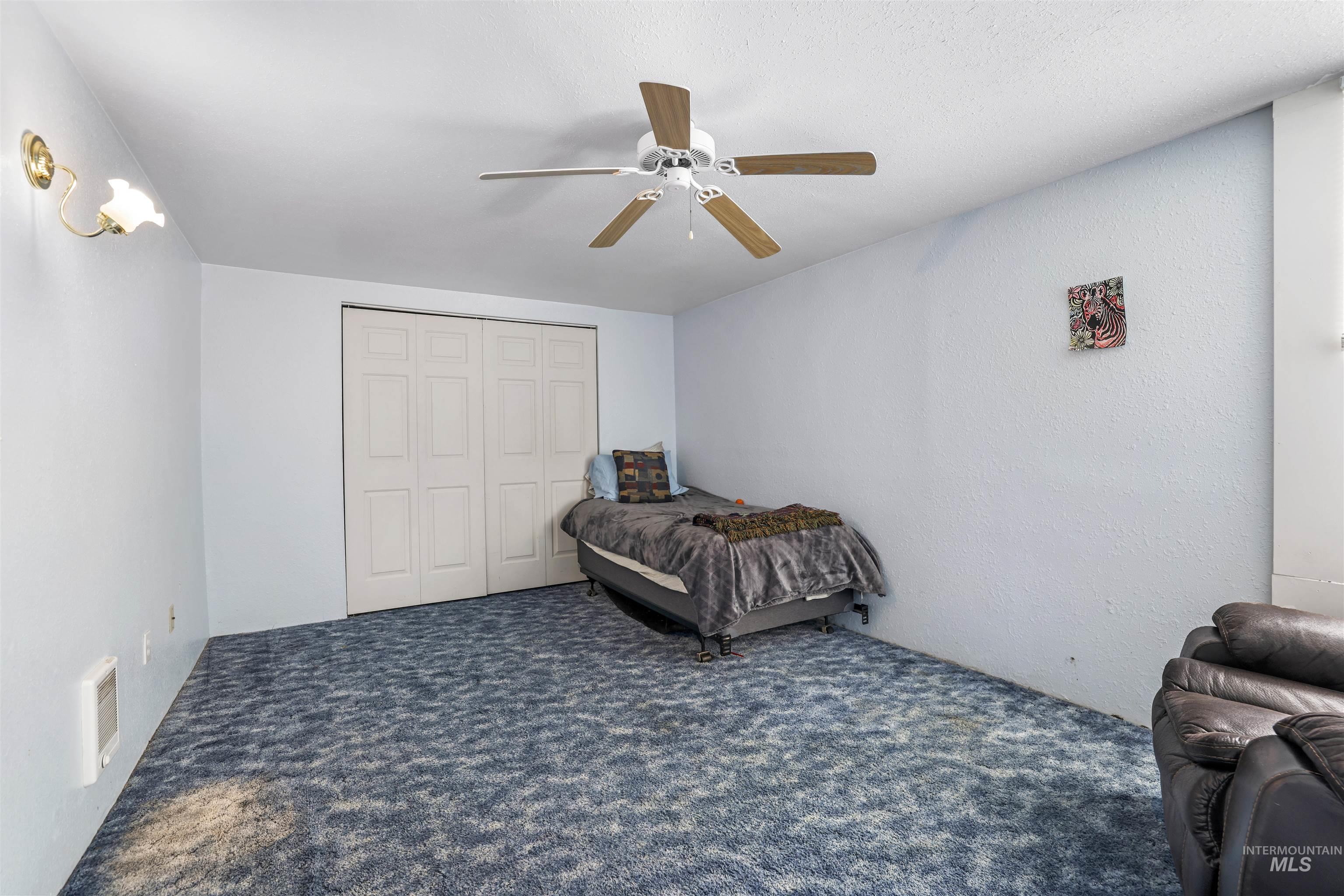 328 E Ave J, Jerome, Idaho 83338, 4 Bedrooms, 1 Bathroom, Residential For Sale, Price $289,900,MLS 98980488