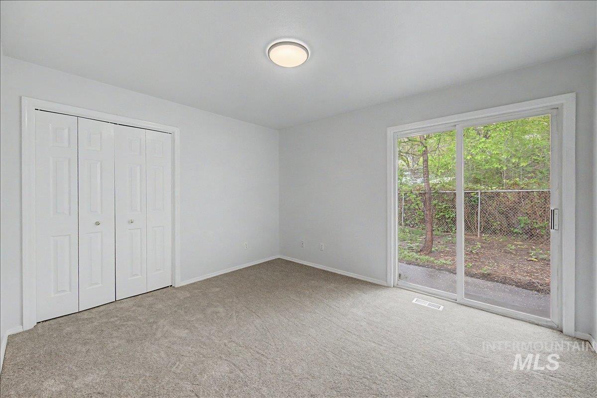 2501 W Hill Rd, Boise, Idaho 83702, 3 Bedrooms, 2 Bathrooms, Residential For Sale, Price $544,900, 98980489