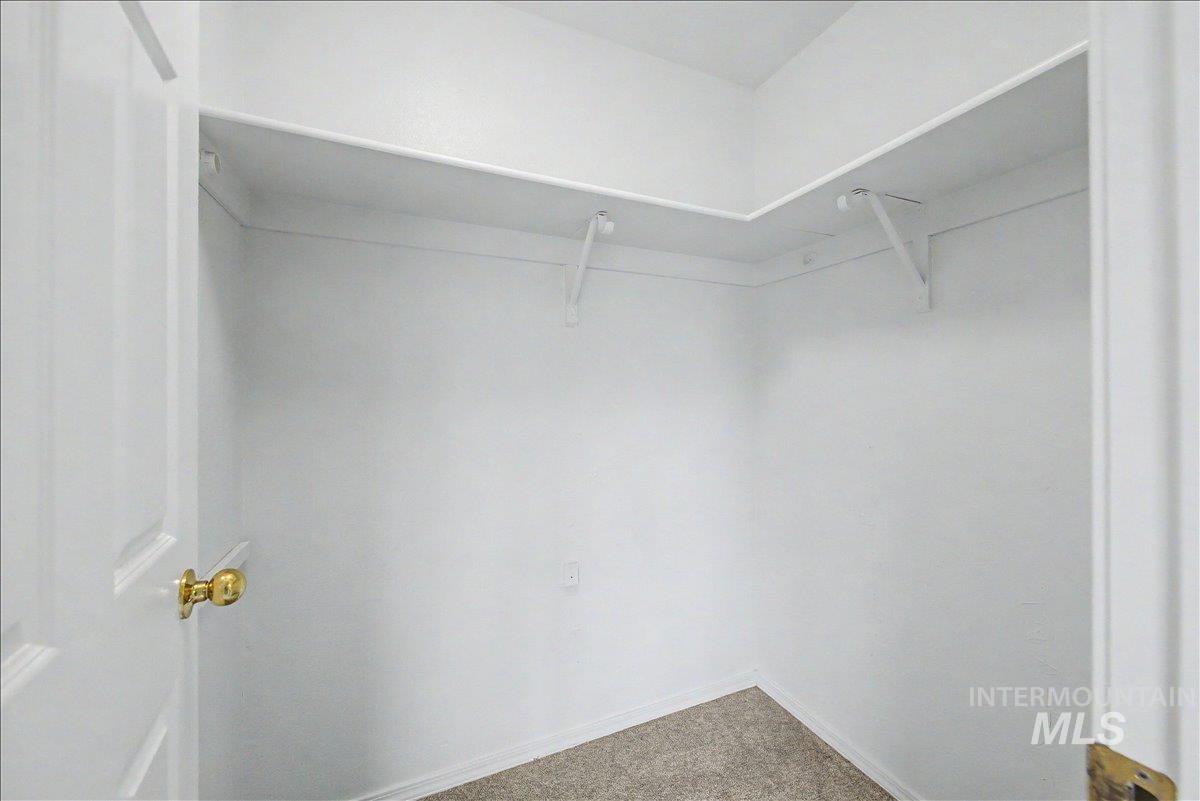 2501 W Hill Rd, Boise, Idaho 83702, 3 Bedrooms, 2 Bathrooms, Residential For Sale, Price $544,900, 98980489