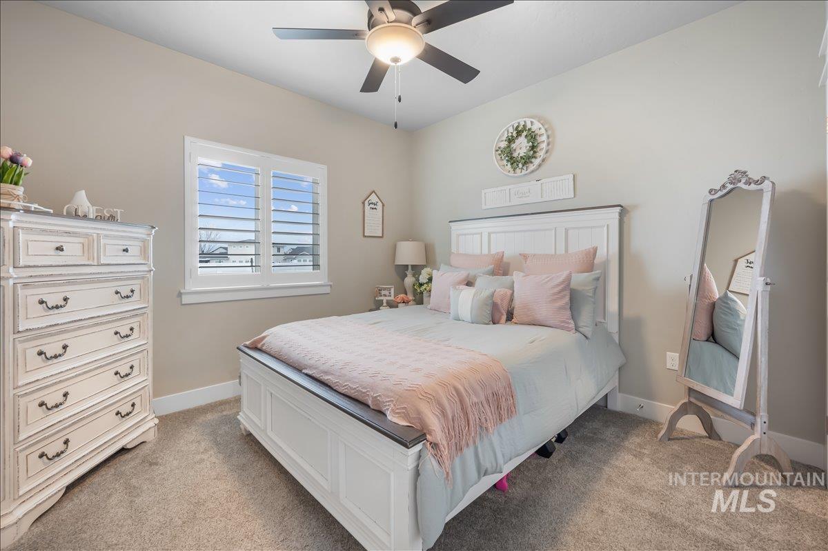 4376 Wagon, Nampa, Idaho 83687, 4 Bedrooms, 3 Bathrooms, Residential For Sale, Price $565,000,MLS 98980491