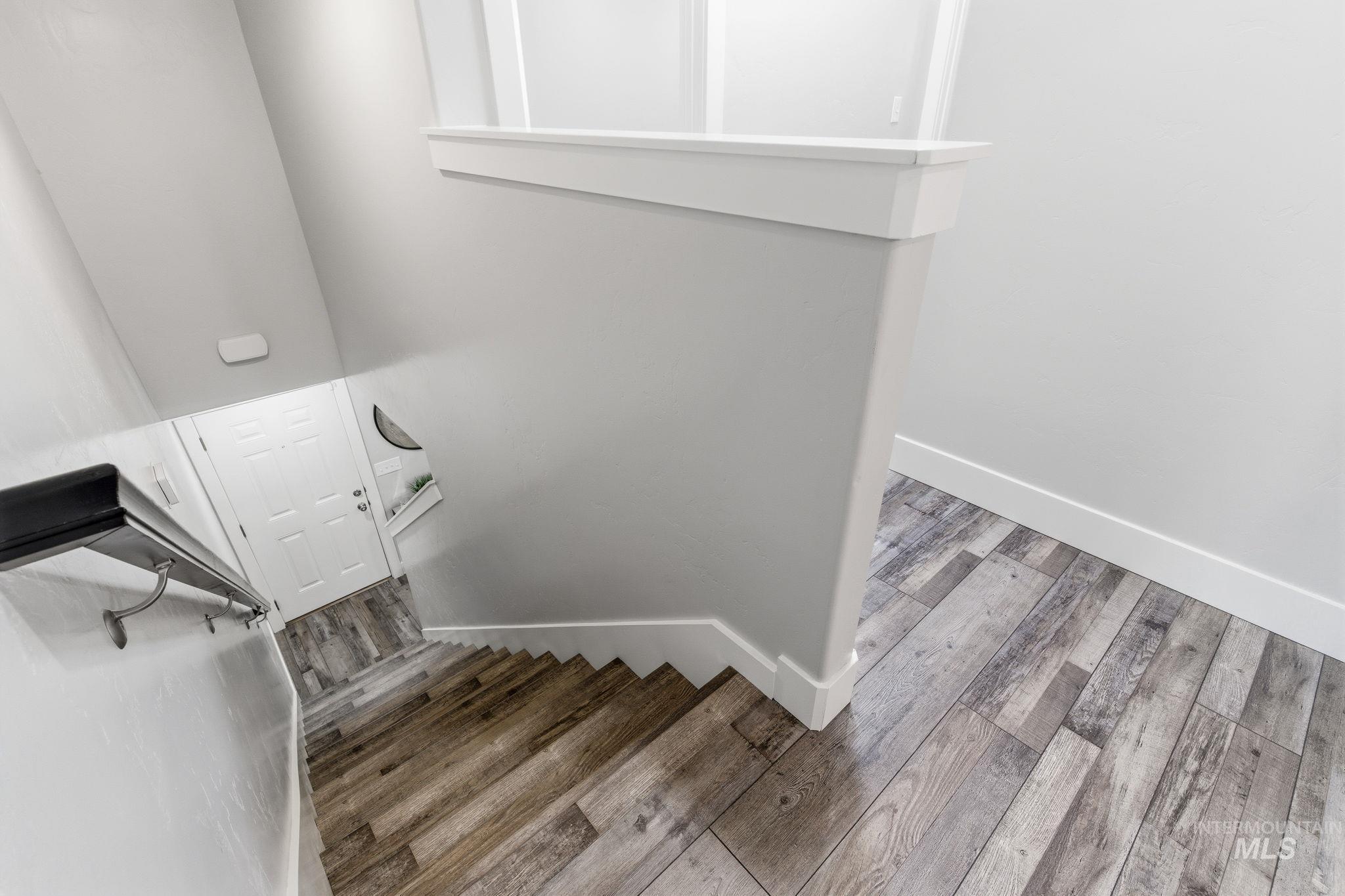 9888 W Campville, Boise, Idaho 83709, 4 Bedrooms, 2.5 Bathrooms, Residential For Sale, Price $515,000,MLS 98980494