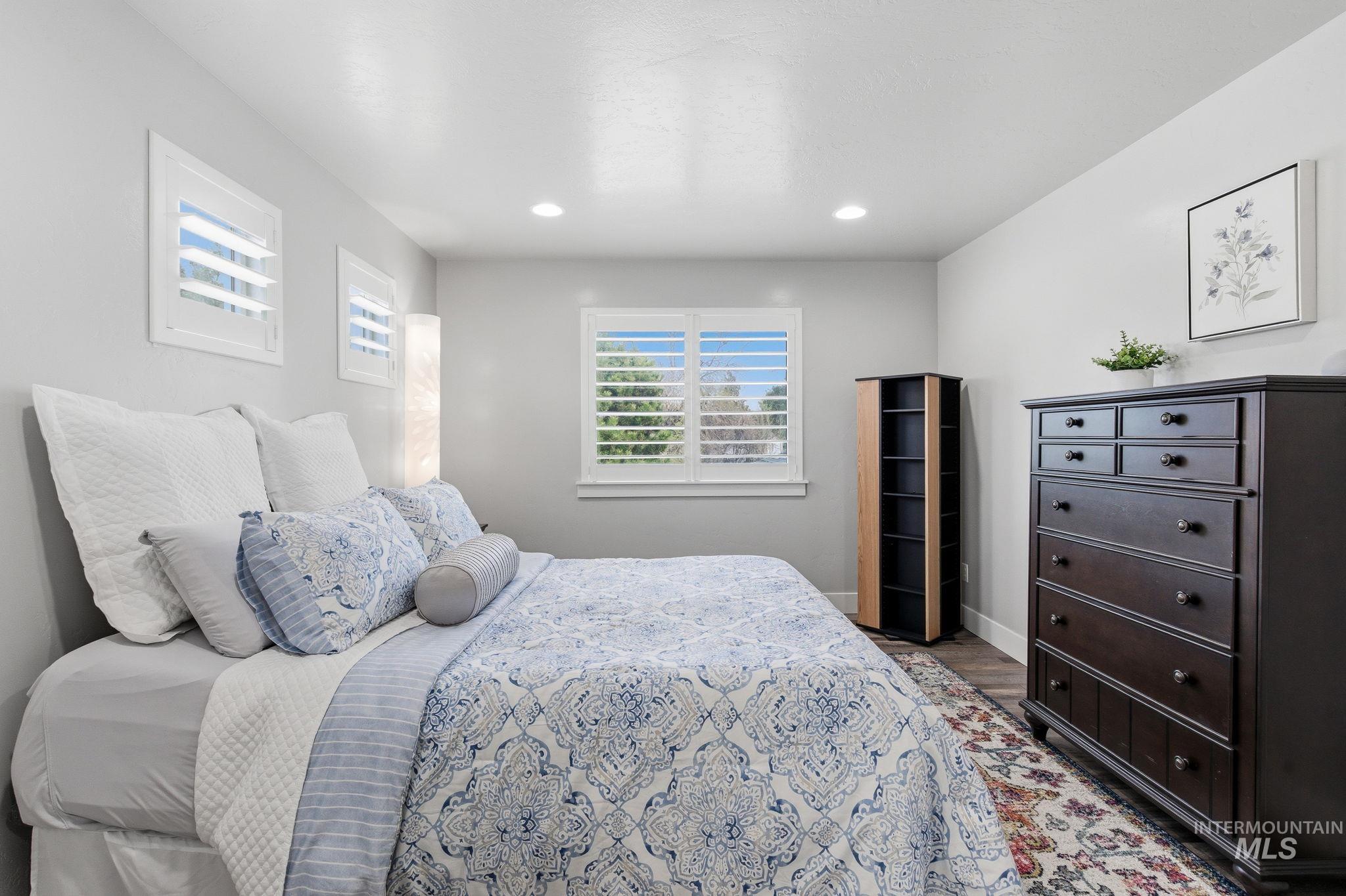 9888 W Campville, Boise, Idaho 83709, 4 Bedrooms, 2.5 Bathrooms, Residential For Sale, Price $515,000,MLS 98980494